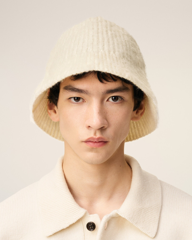 WHITE MOHAIR AMI BUCKET HAT 3