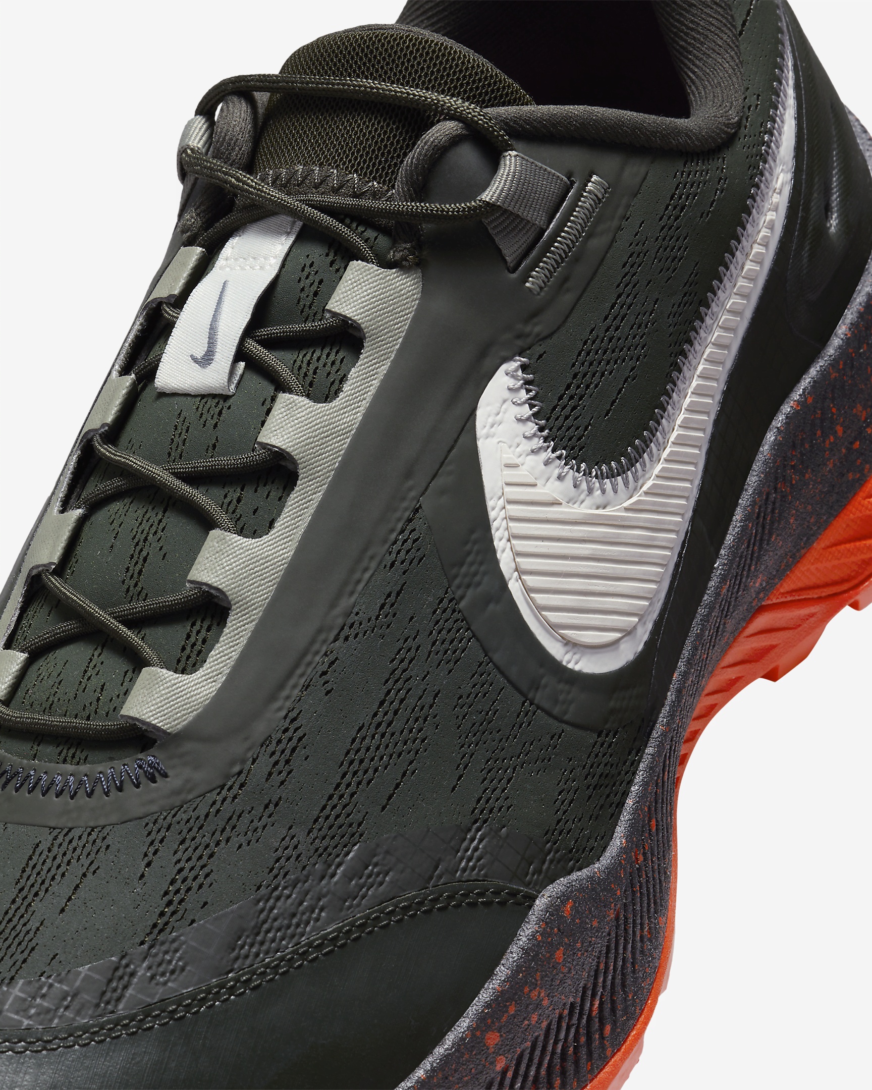 Nike Men's React SFB Carbon Low Men’s Elite Outdoor Shoes - 7