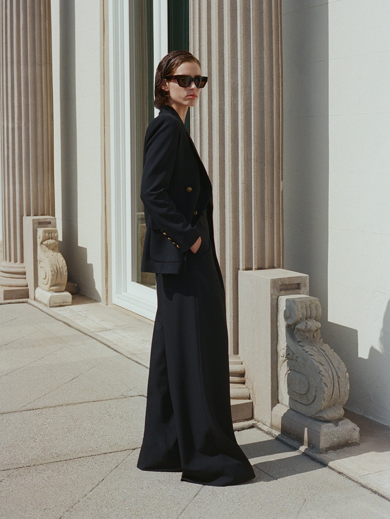 Ritz Women's Pleated Trouser in Black 2