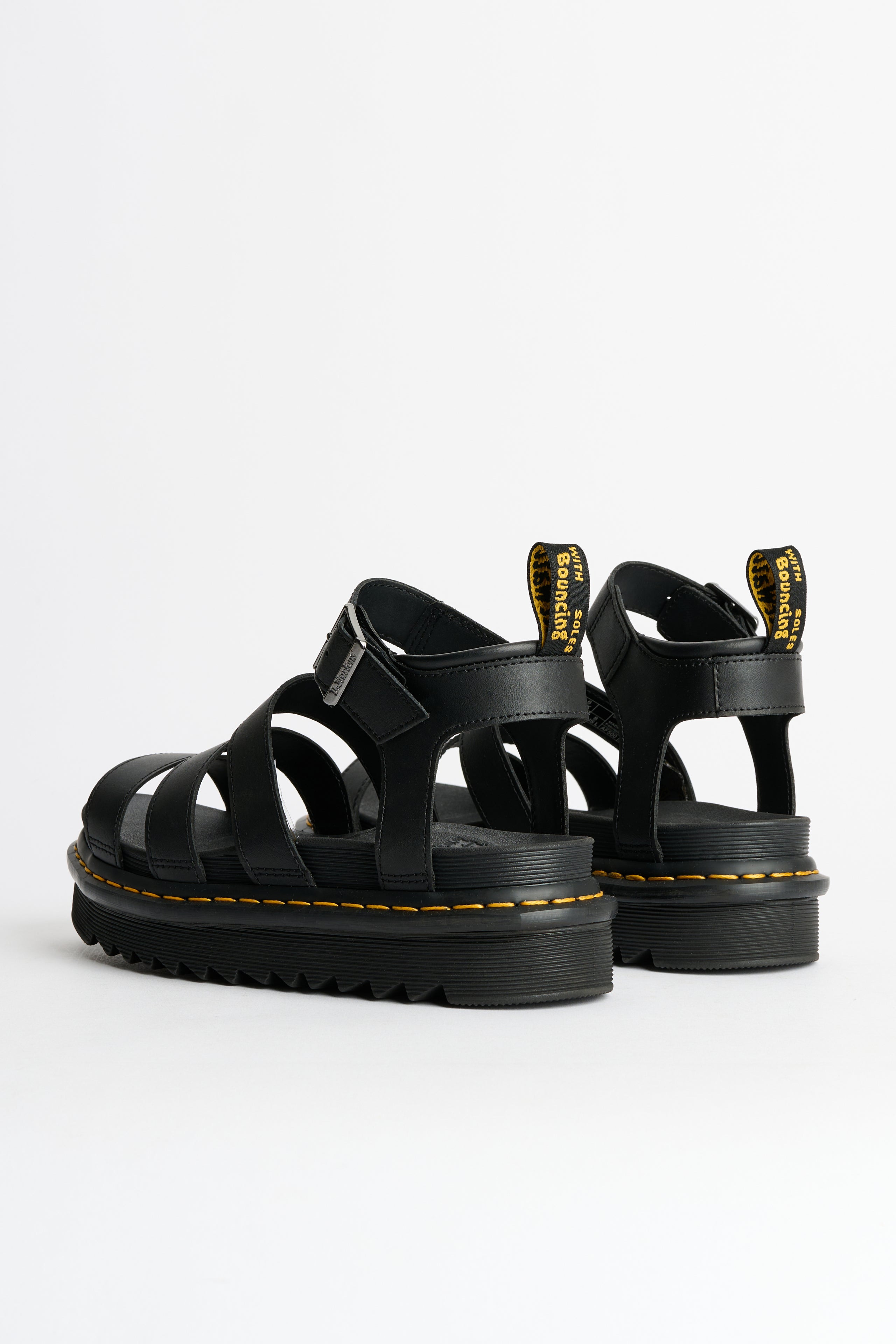 DR. MARTENS W’S BLAIRE HYDRO LEATHER SANDALS BLACK - 4