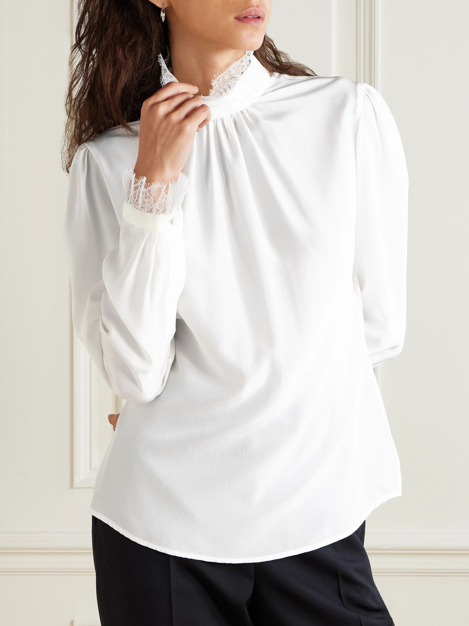 Ruffled lace-trimmed silk crepe de chine blouse Ivory - 3