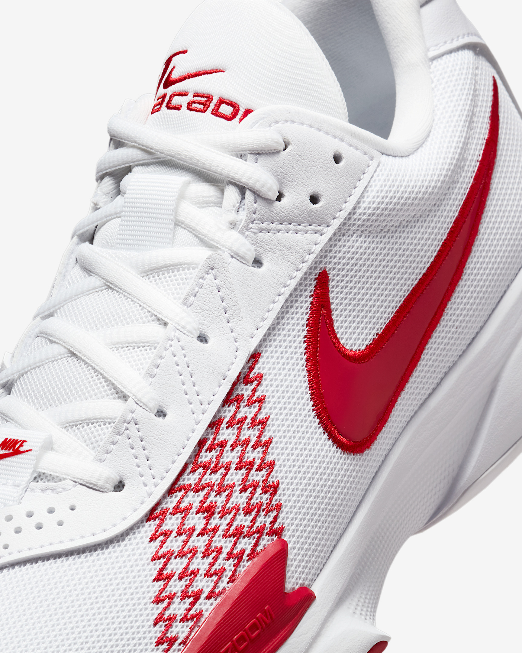 Nike G.T. Cut Academy Basketball Shoes - 7