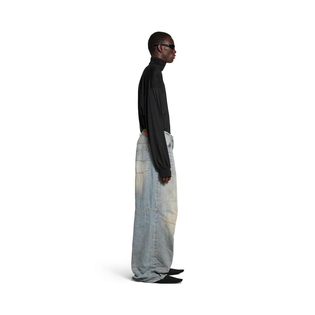 Men's Baggy Pants in Light Blue - 3