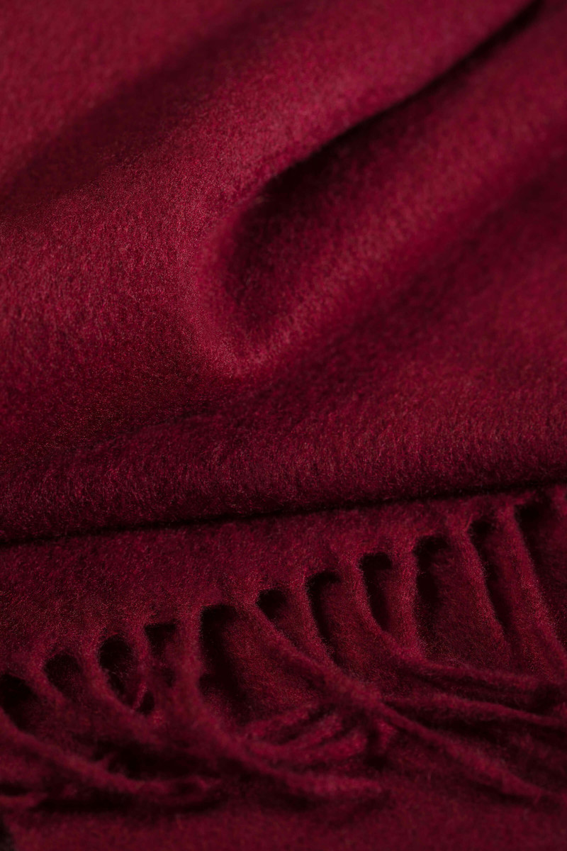 Johnstons of Elgin Wide Red Cashmere Scarf outlook