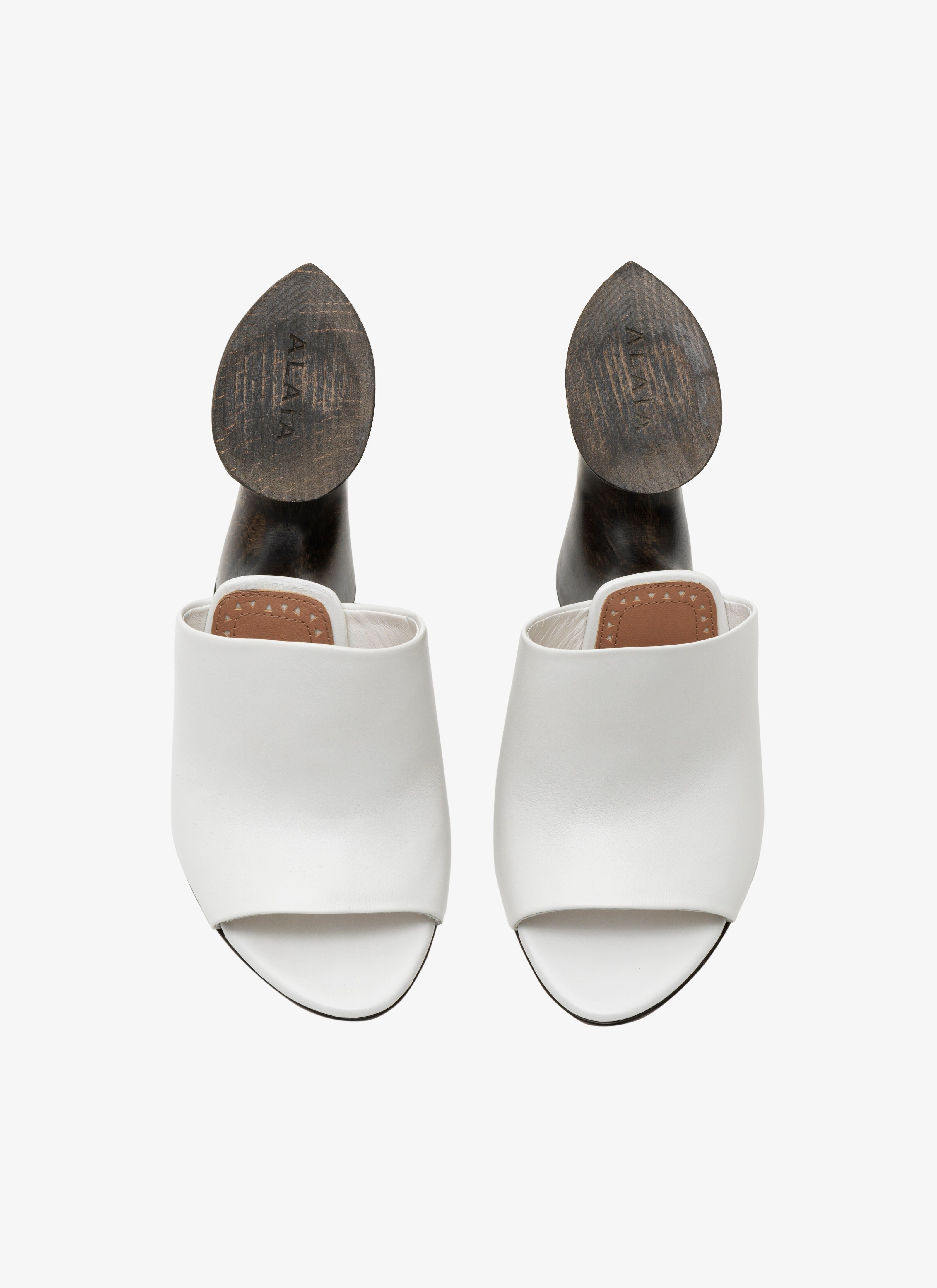 LA SCULPTURE MULES IN CALFSKIN & WOOD - 2