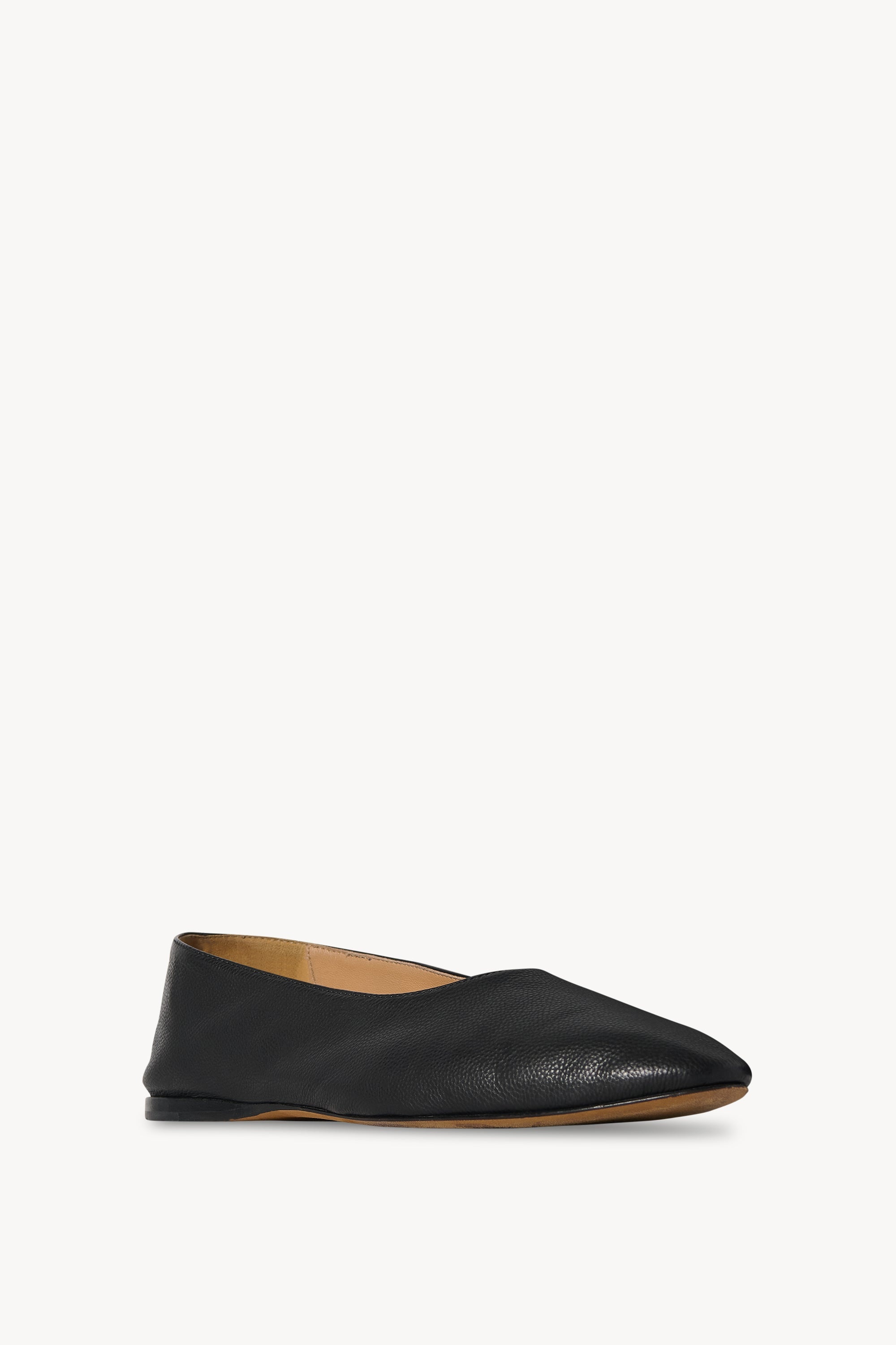 Awar Flat Shoe in Leather - 2