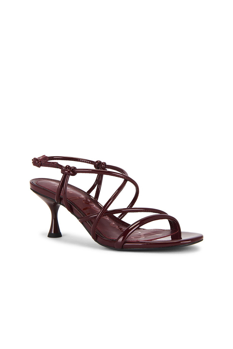 Riana Sandal 2