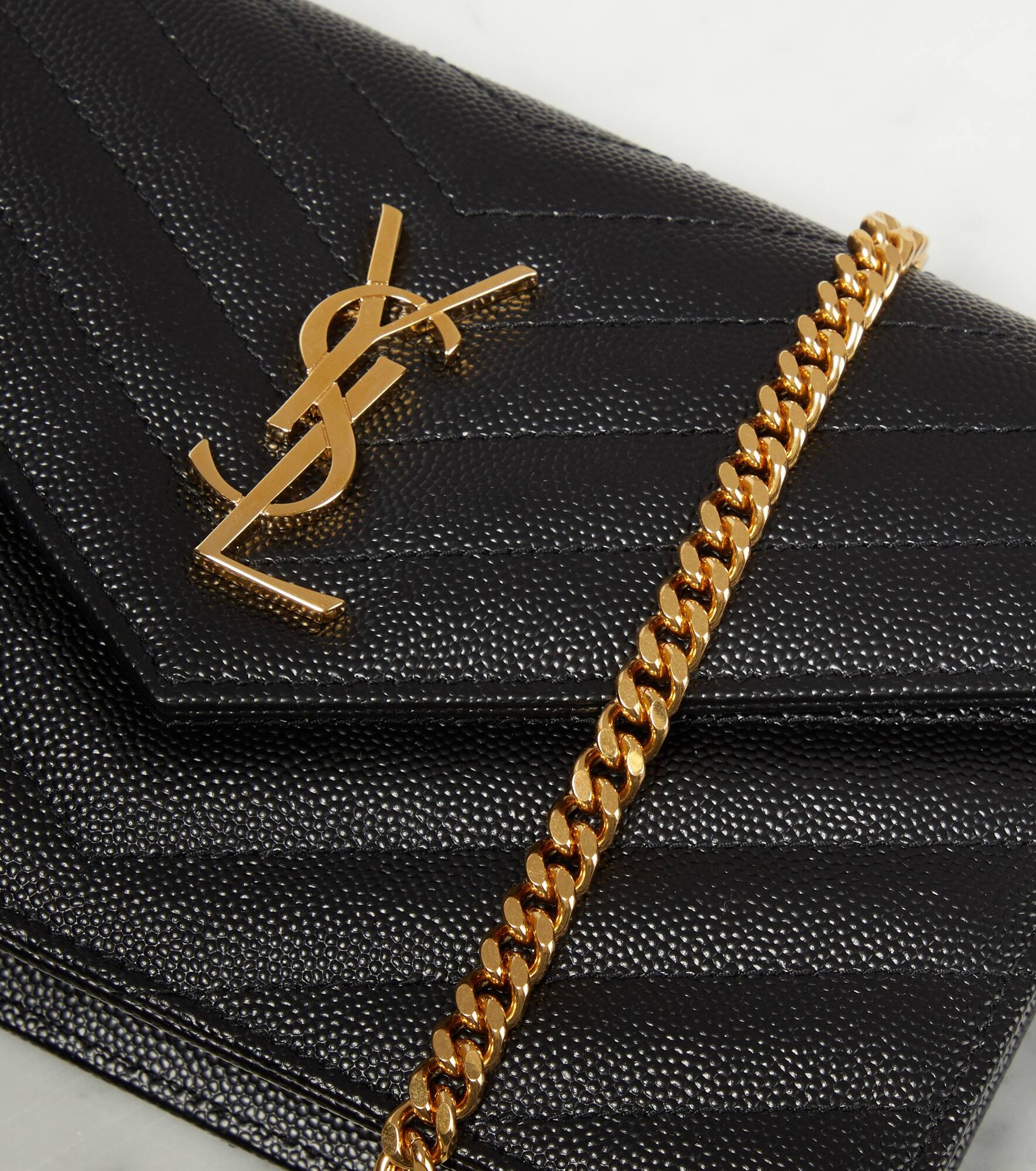 Cassandre matelassé envelope leather wallet on chain - 6