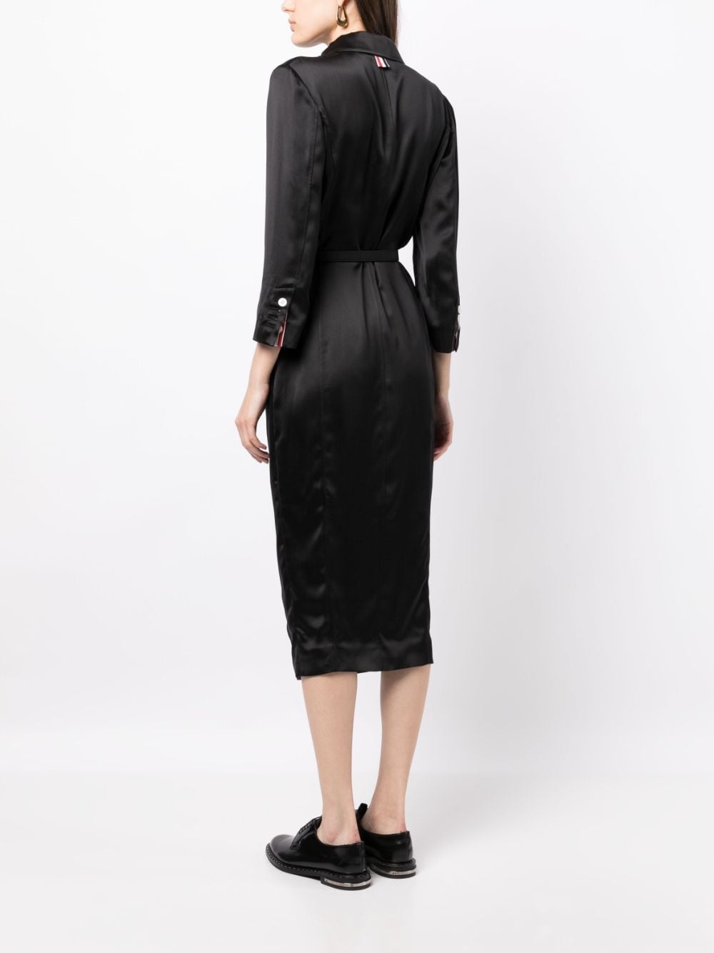 belted-waist satin shirtdress - 4