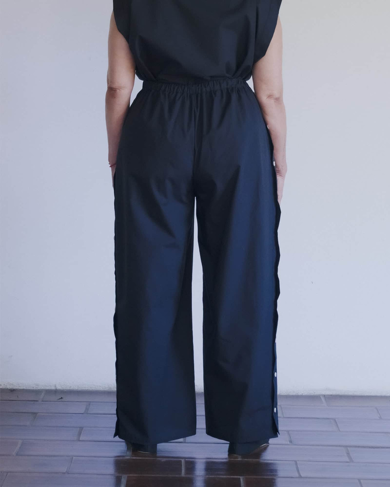 BASERANGE Part Pants
                  - Organic Cotton Poplin outlook