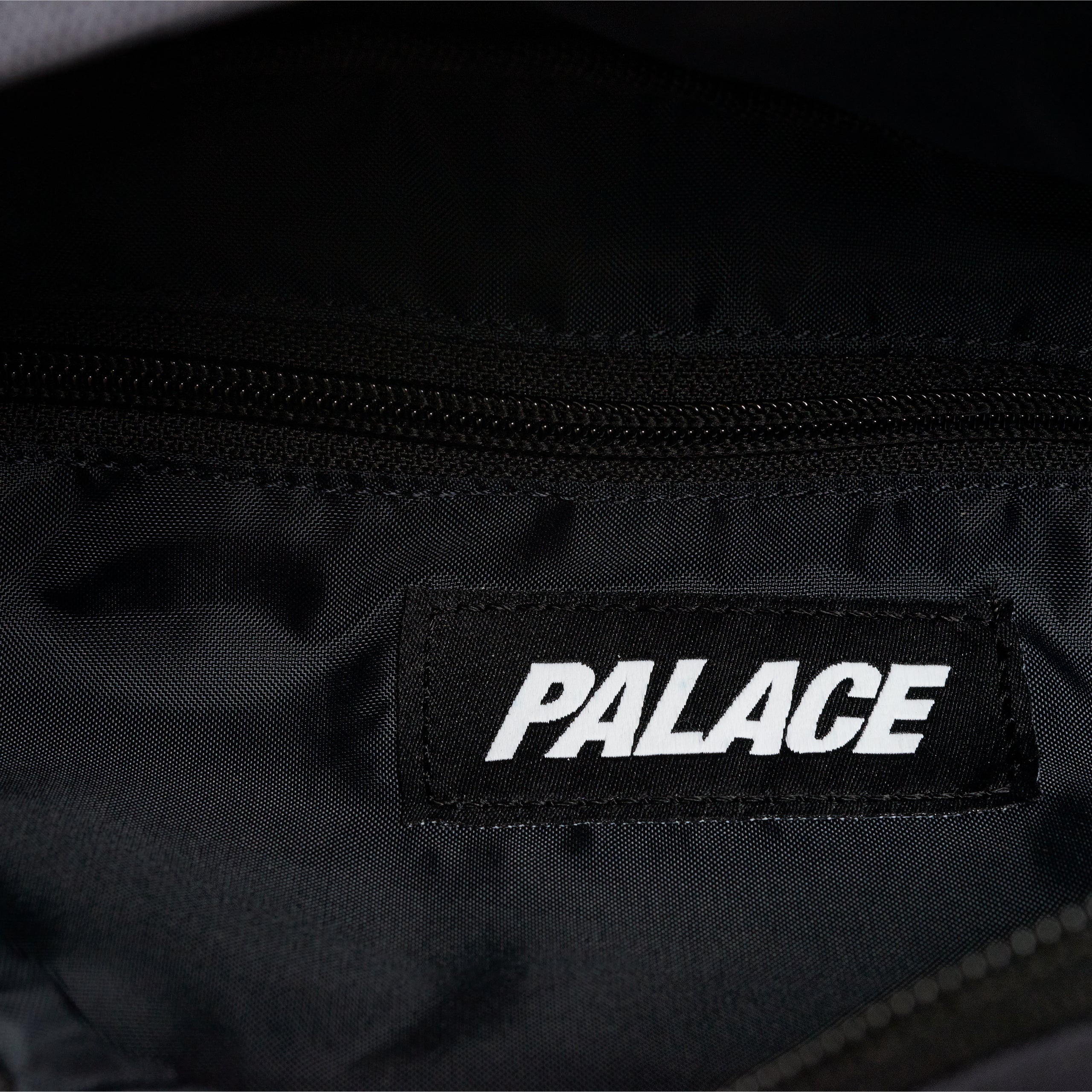 バッグ PALACE CORDURA DUCK CANVAS CROSS BODYBAG Palace Cordura Duck Canvas Cross Body Bag Blue/Navy - FW24 - US