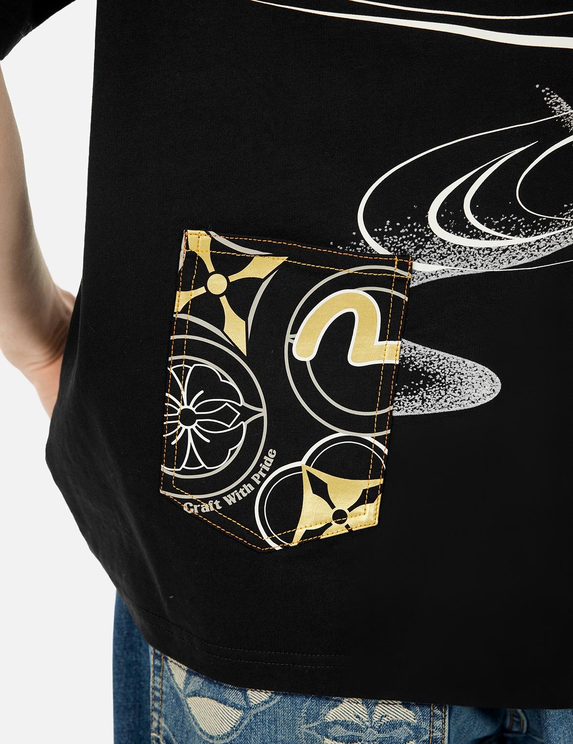 Multi-Pocket and Multi-Print Loose Fit T-shirt - 8