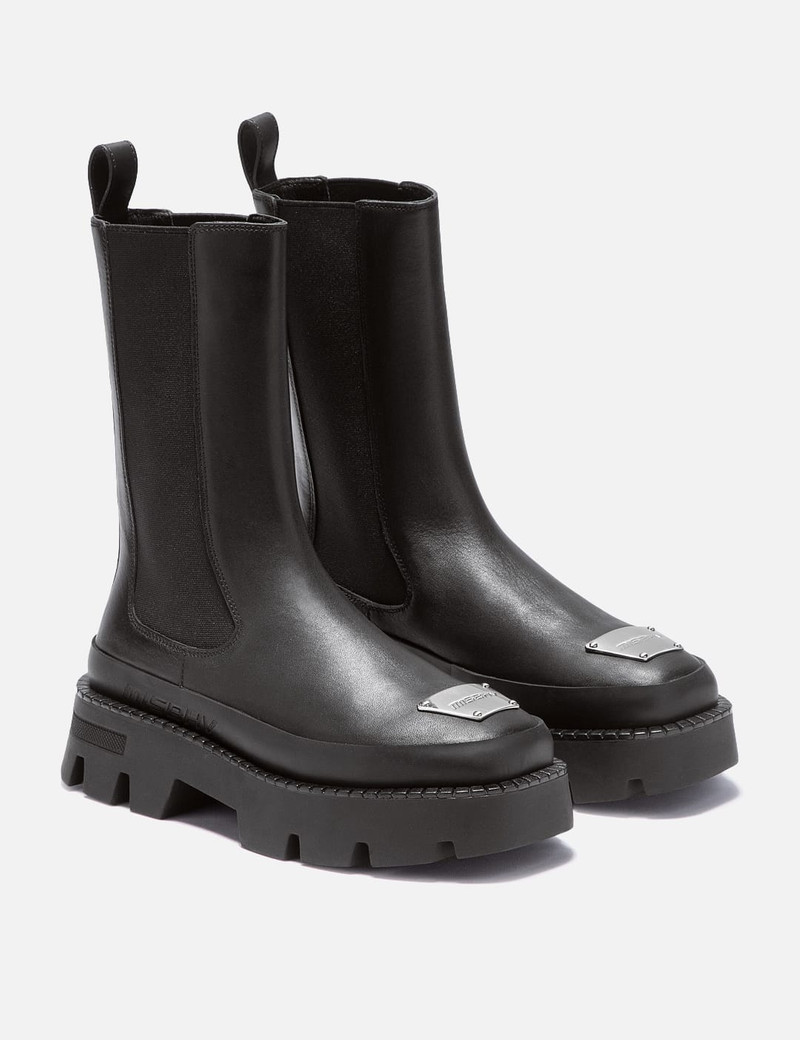 THE 2000 CHELSEA BOOTS 4