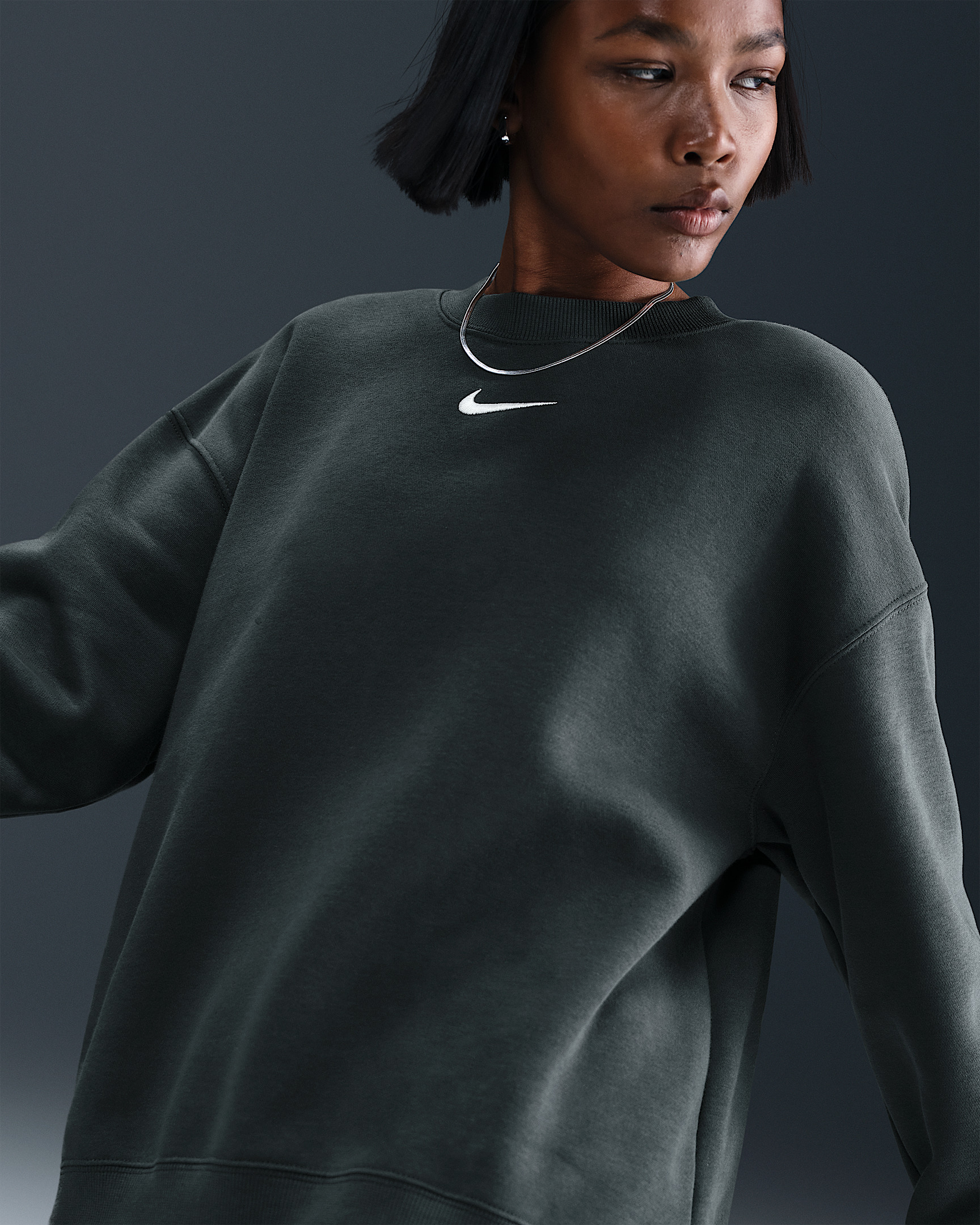 Nike Sportswear Phoenix Fleece Women's Oversized Crew-Neck Sweatshirt - 3