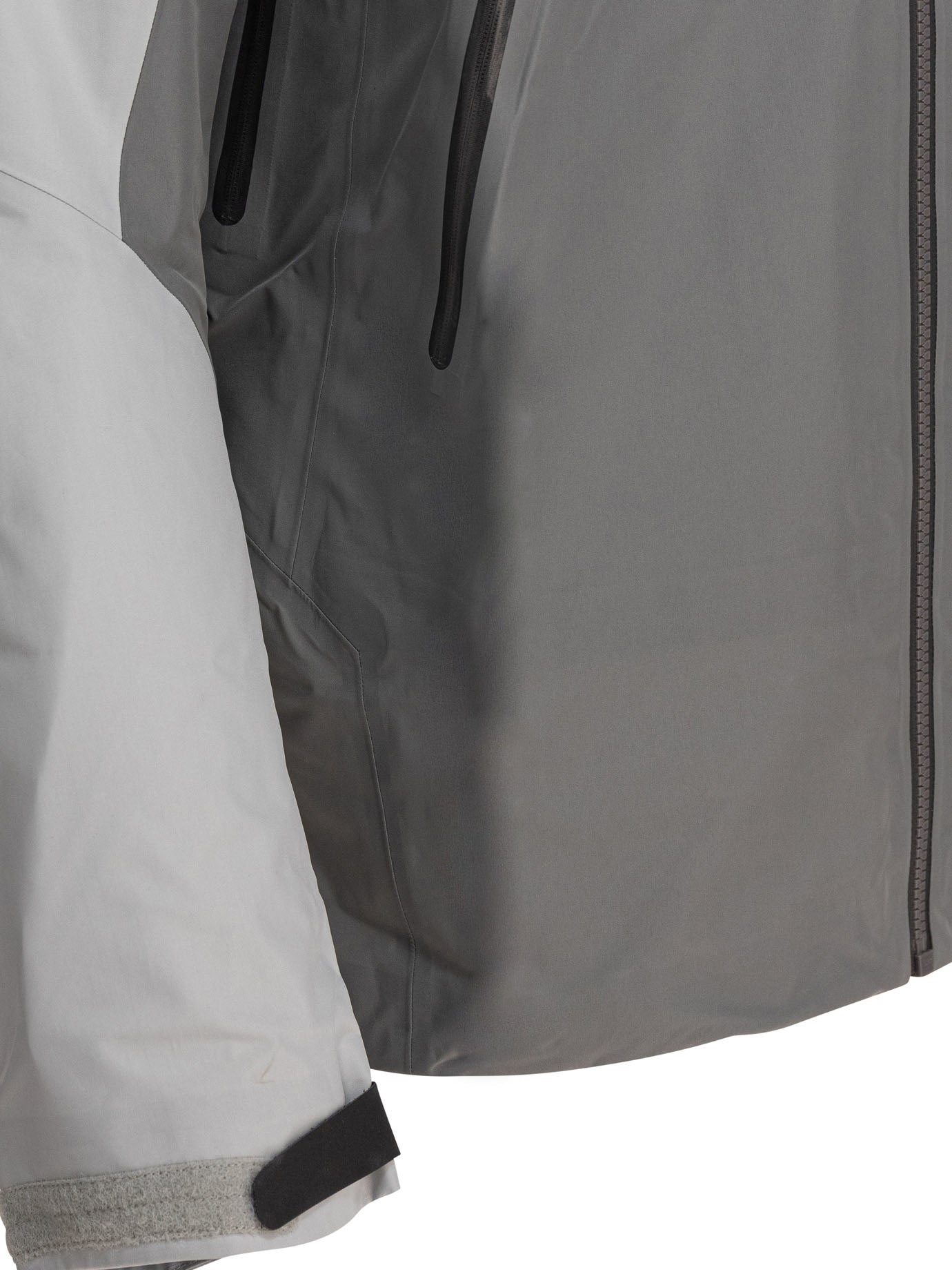 Arc'teryx "beta Ar" Jacket - 4
