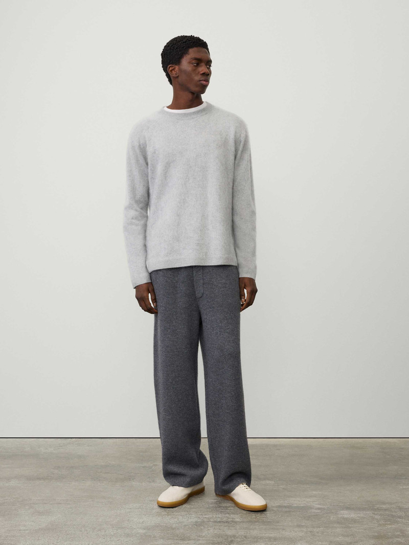 LISA YANG The Lachlan Sweater outlook