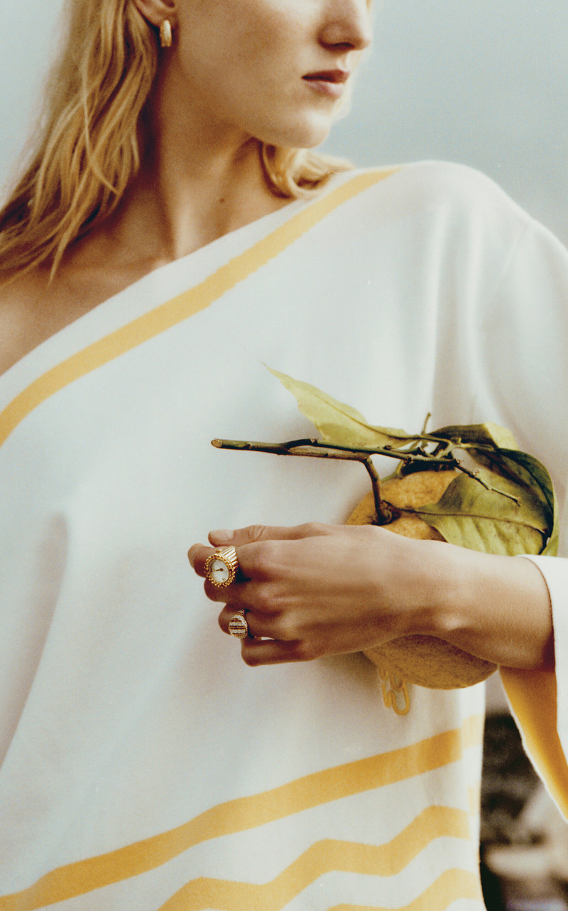 Yvonne Léon Exclusive Riviera 9K Yellow Gold Citrine, Diamond Signet Ring orange outlook