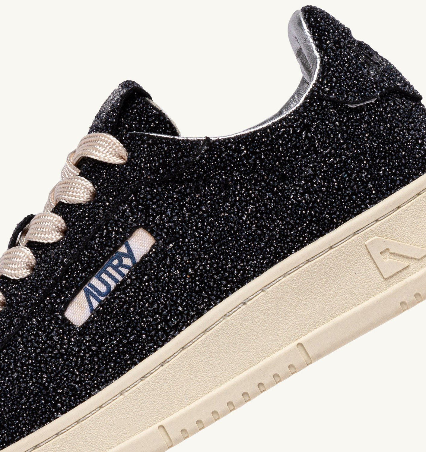 DALLAS LOW SNEAKERS IN STARS BLACK SUEDE - 6