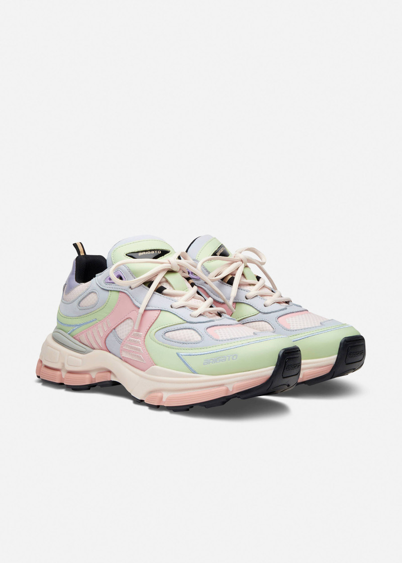 Axel Arigato Sphere Runner outlook