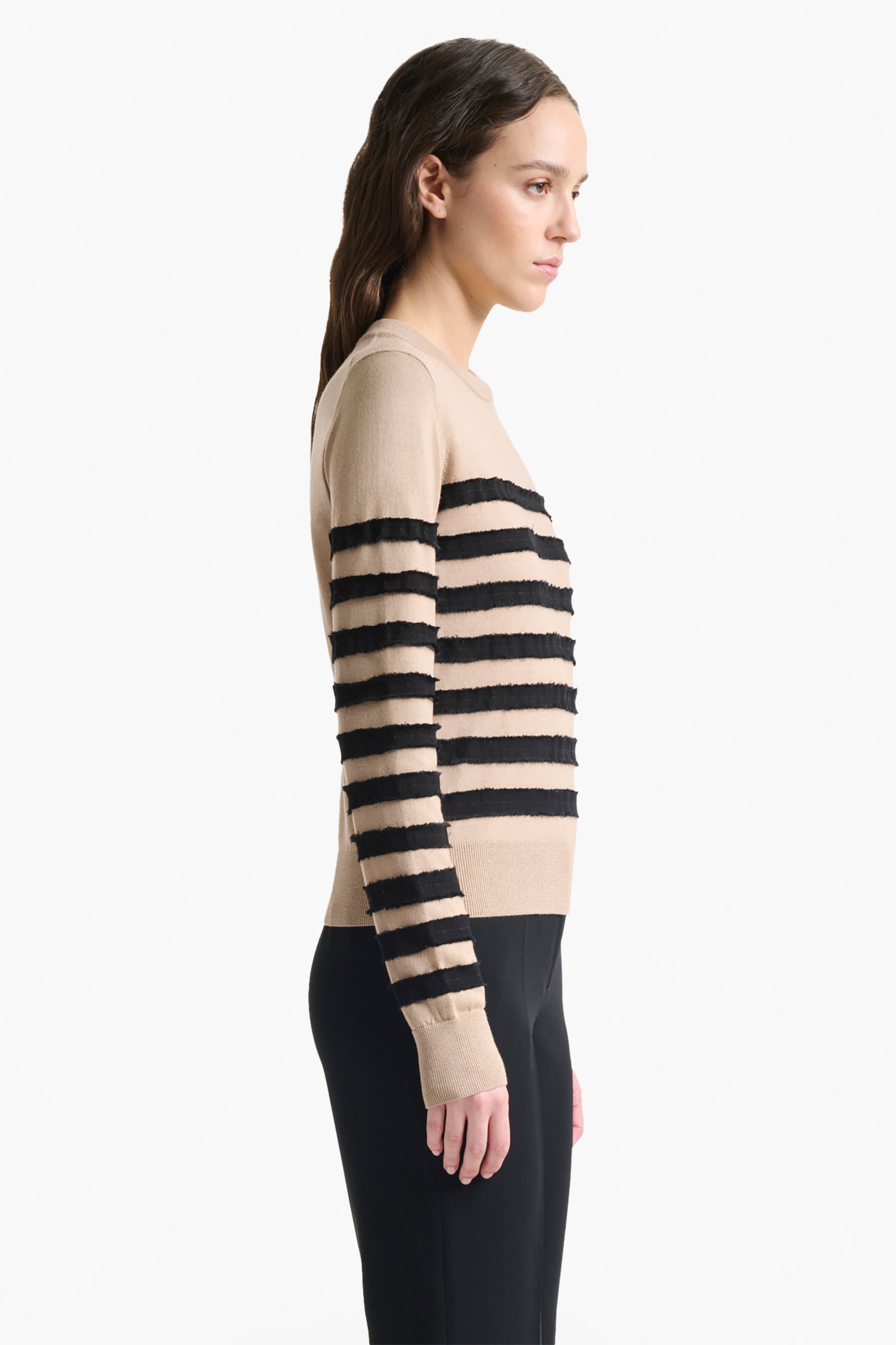 SKIPPY SWEATER - 4