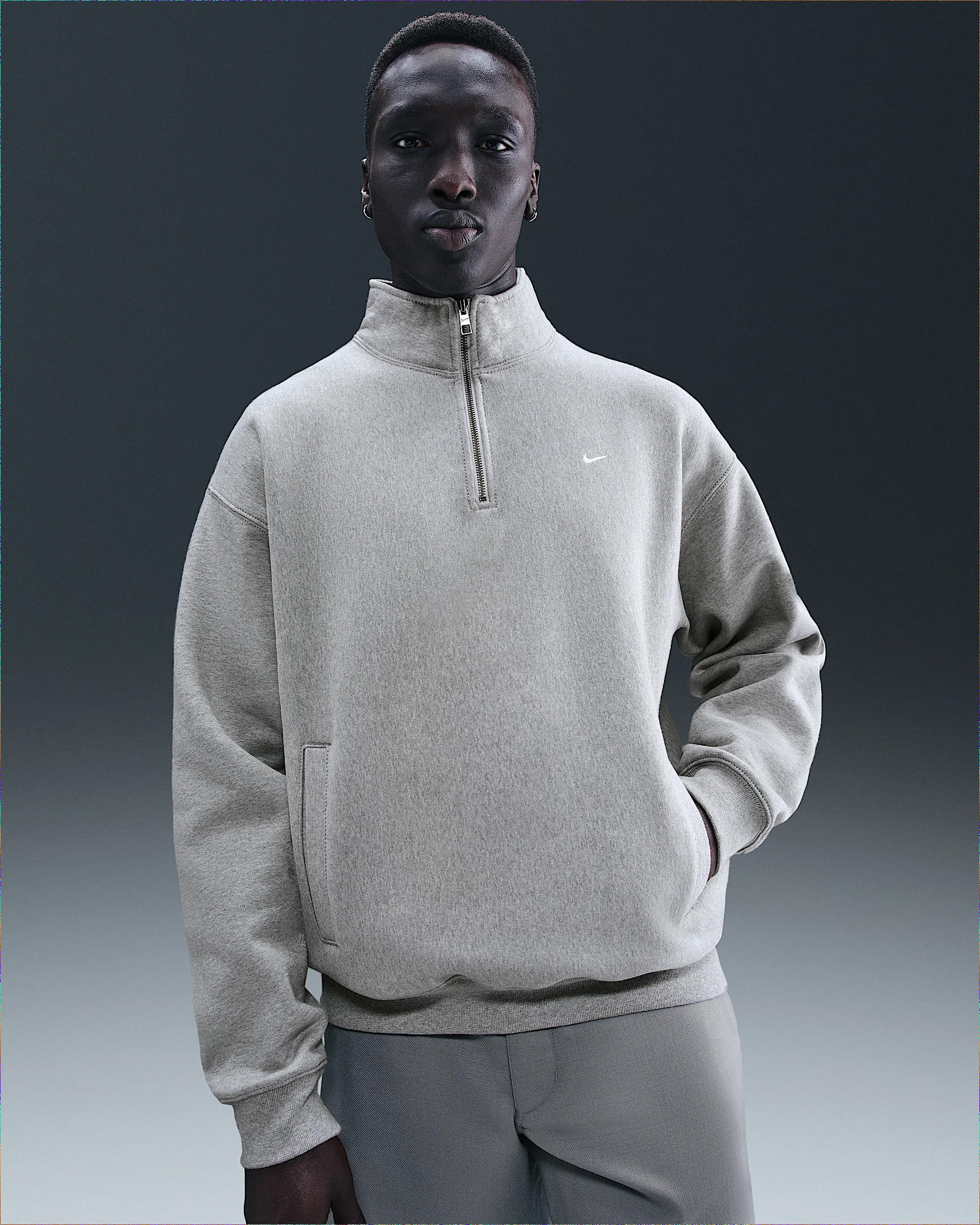 Nike Solo Swoosh Men's Fleece Quarter-Zip Top - 1