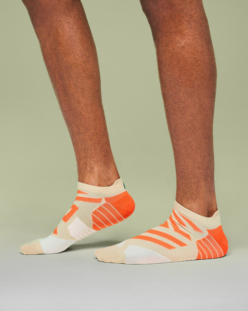 On Performance Low Sock outlook