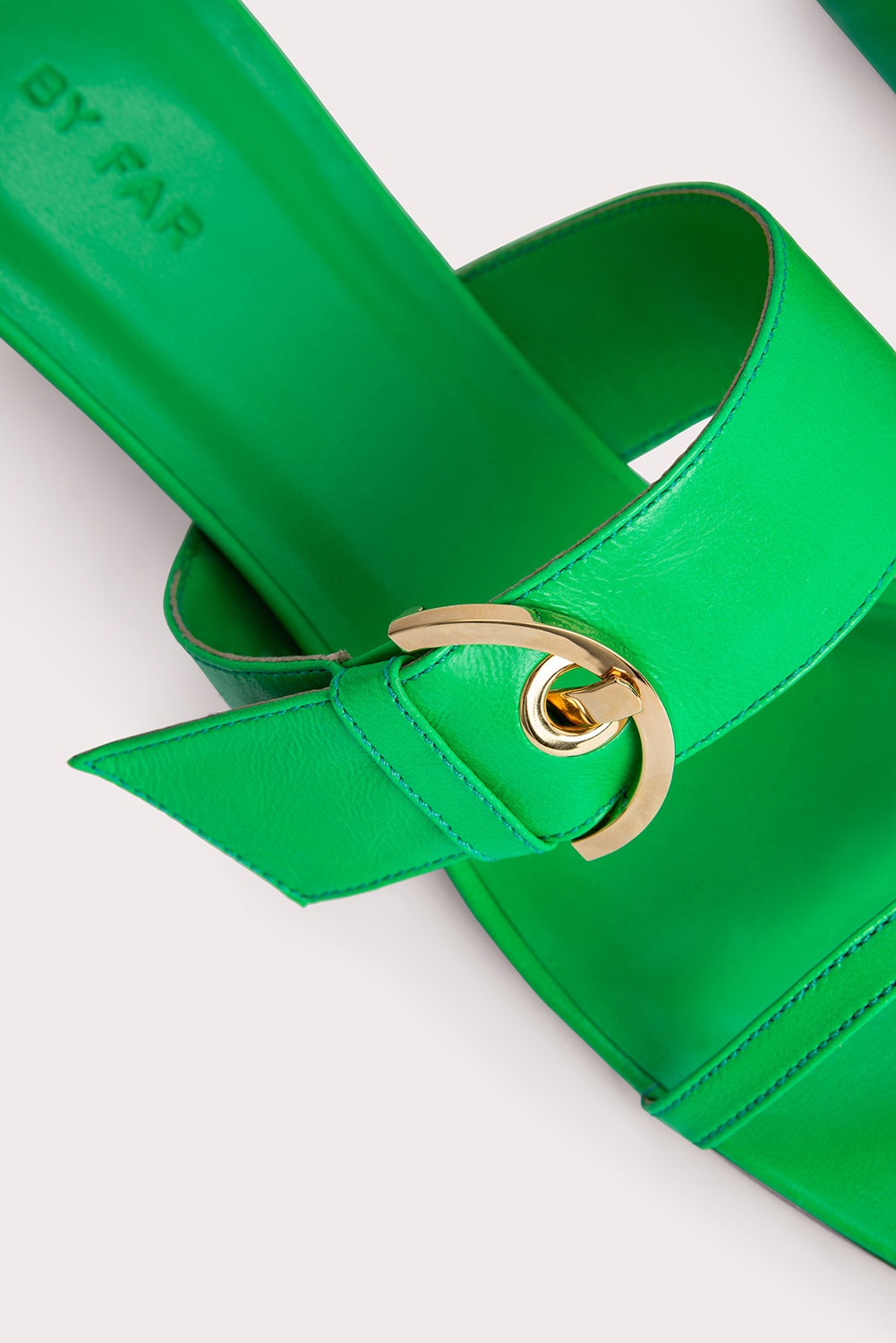Bettina Super Green Gloss Leather - 5