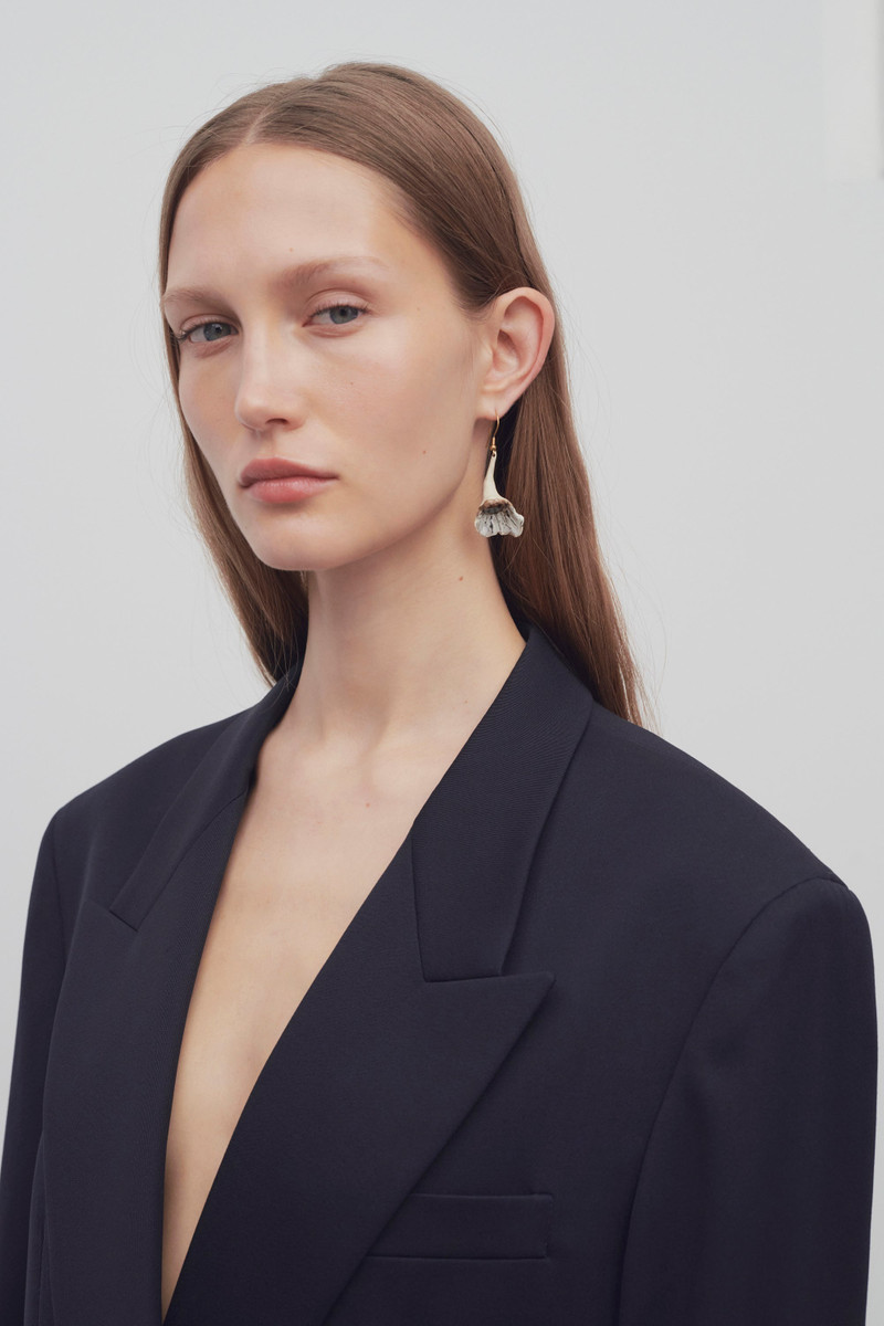 Flower Earring in Brass 3