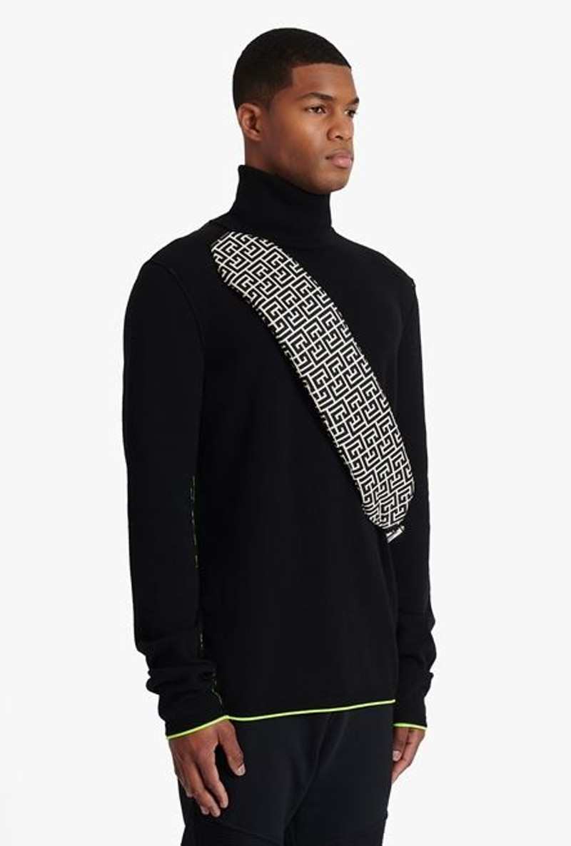Balmain Ivory and black nylon belt bag outlook