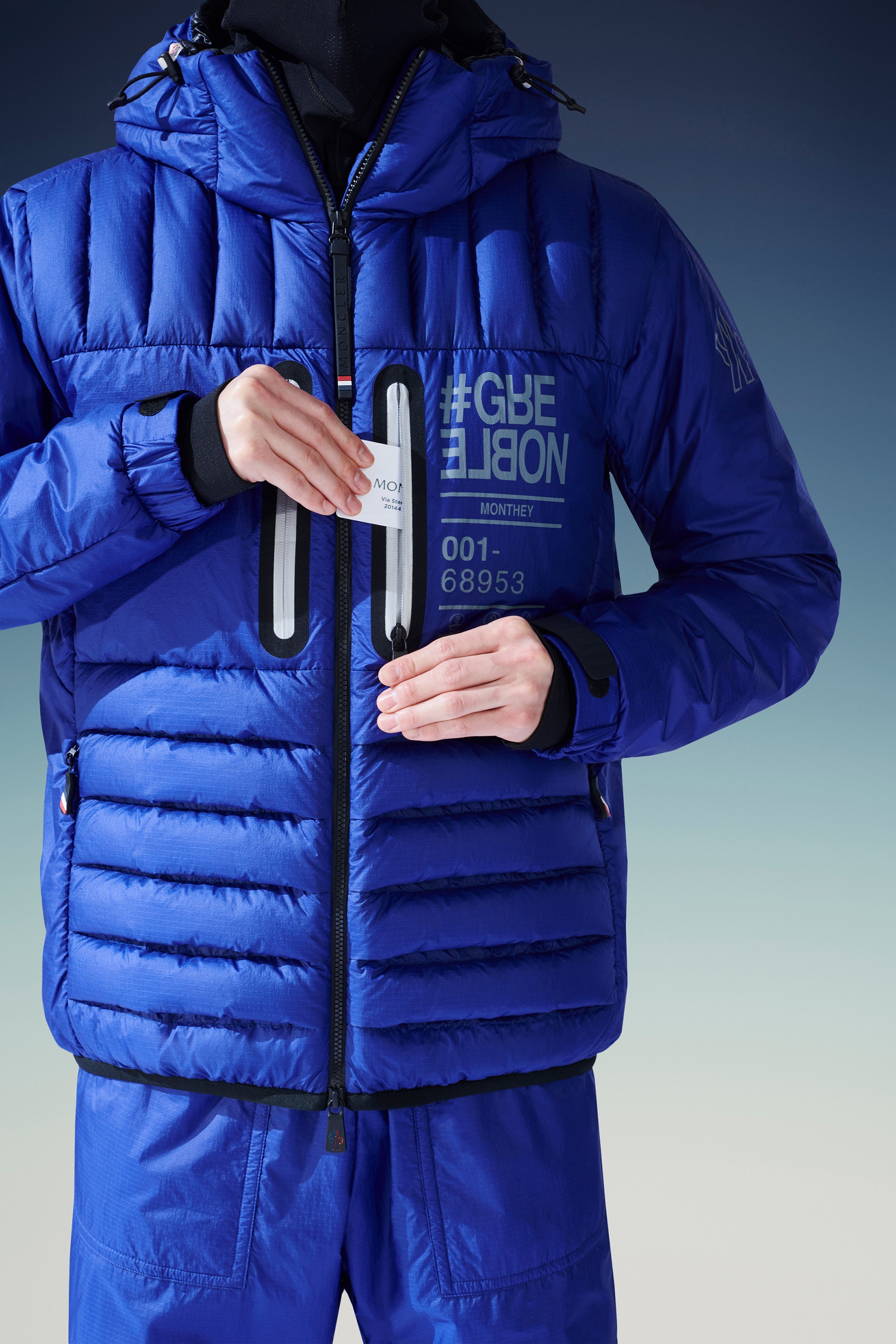 Monthey Short Down Jacket - 6