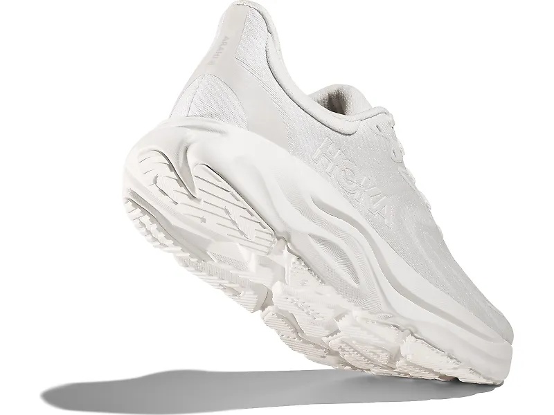 HOKA Arahi 8 - 8