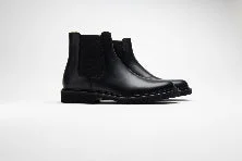 Common Projects Men Chelsea Leather Boots - 1