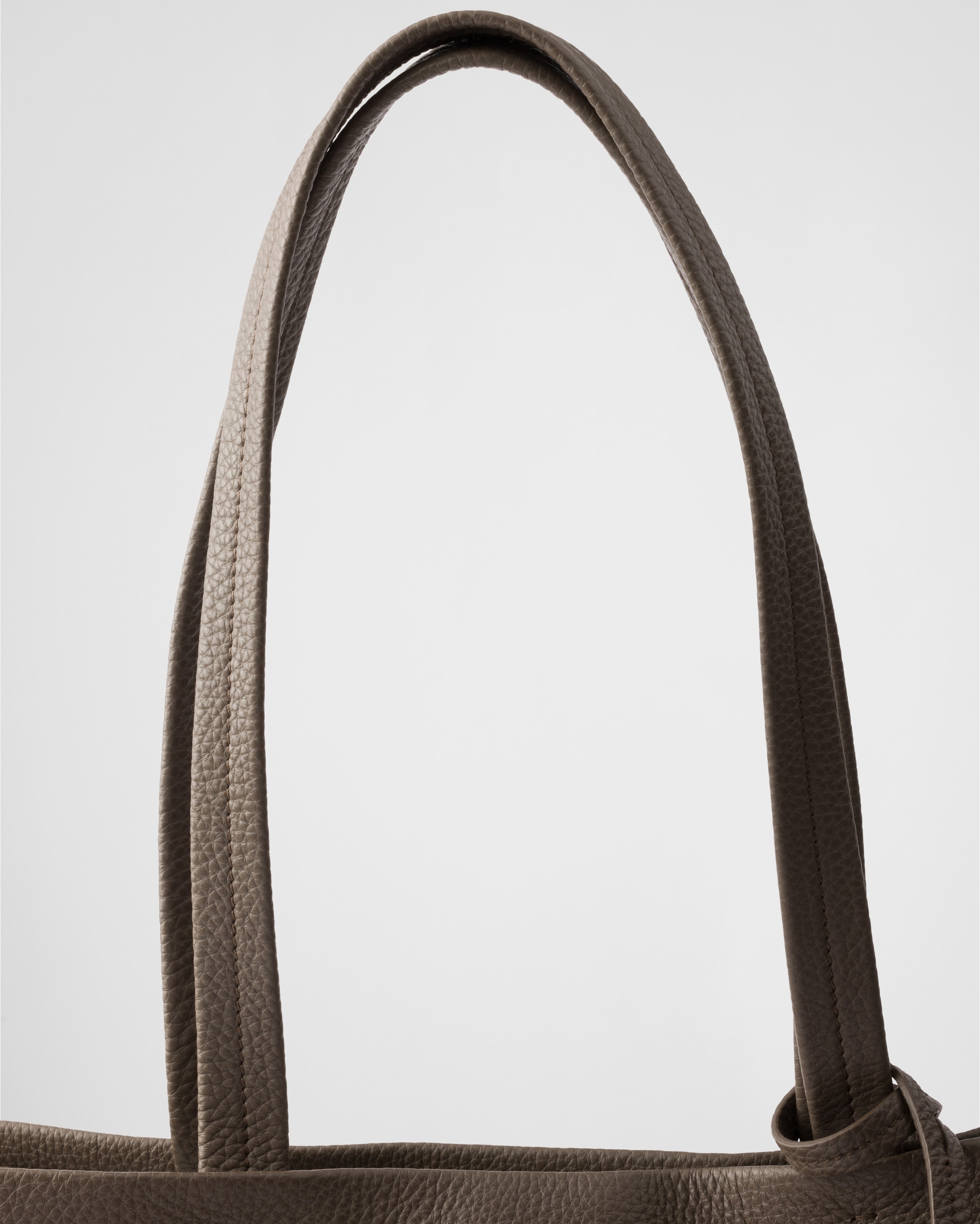 Leather tote - 6