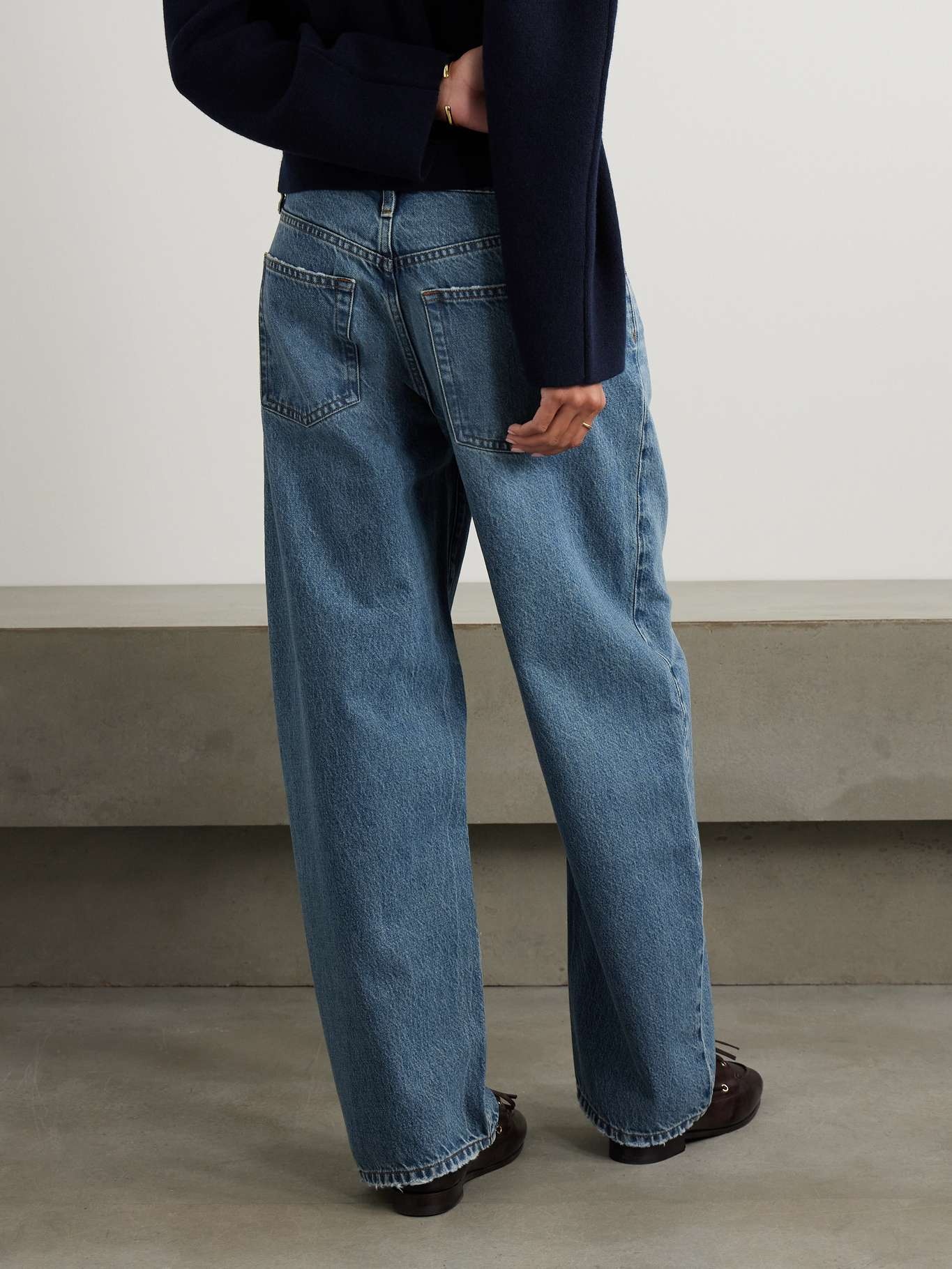 Low Slung Barrel boyfriend jeans - 4