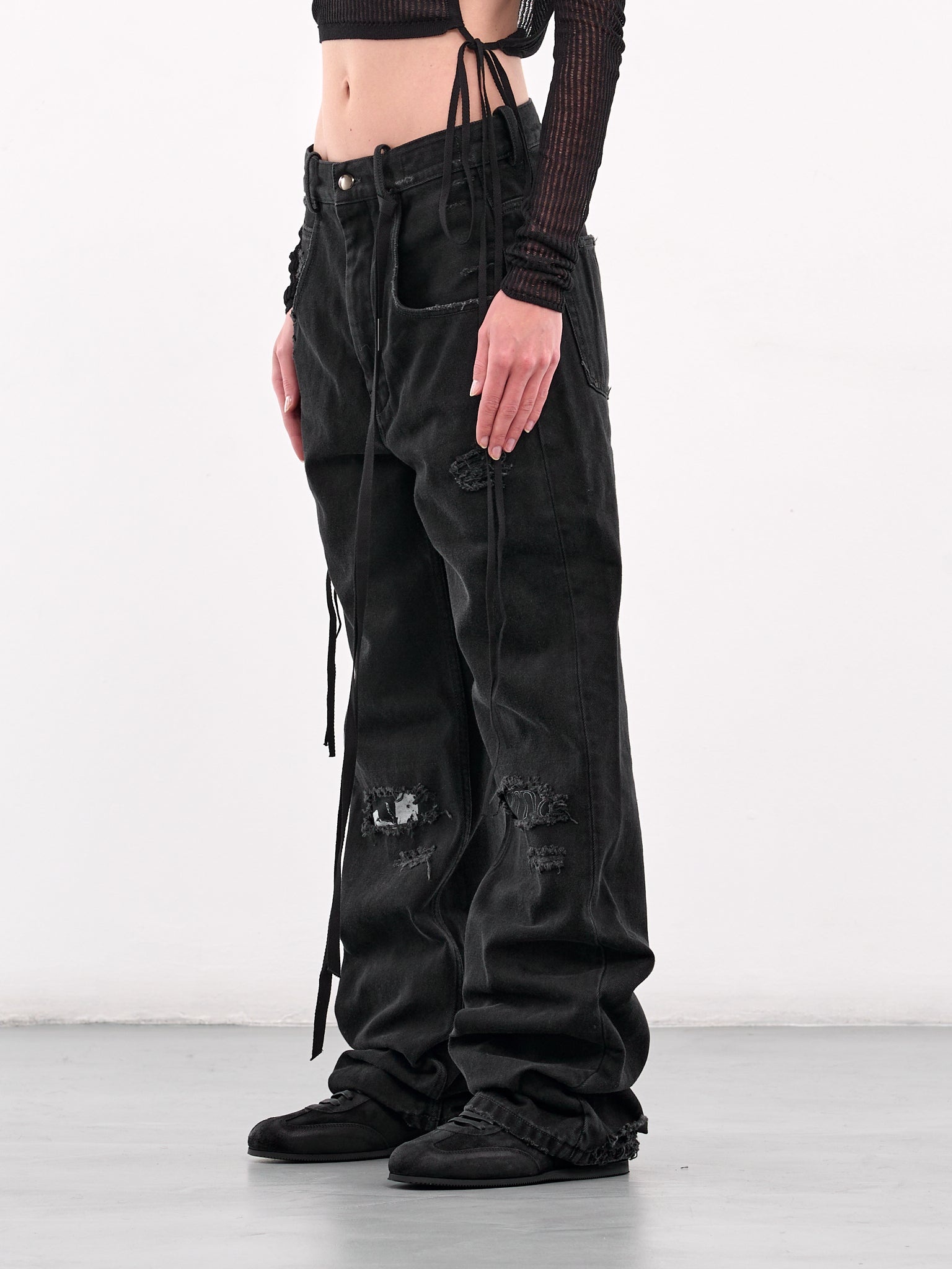 Distressed Graphic Patch Jeans - 2