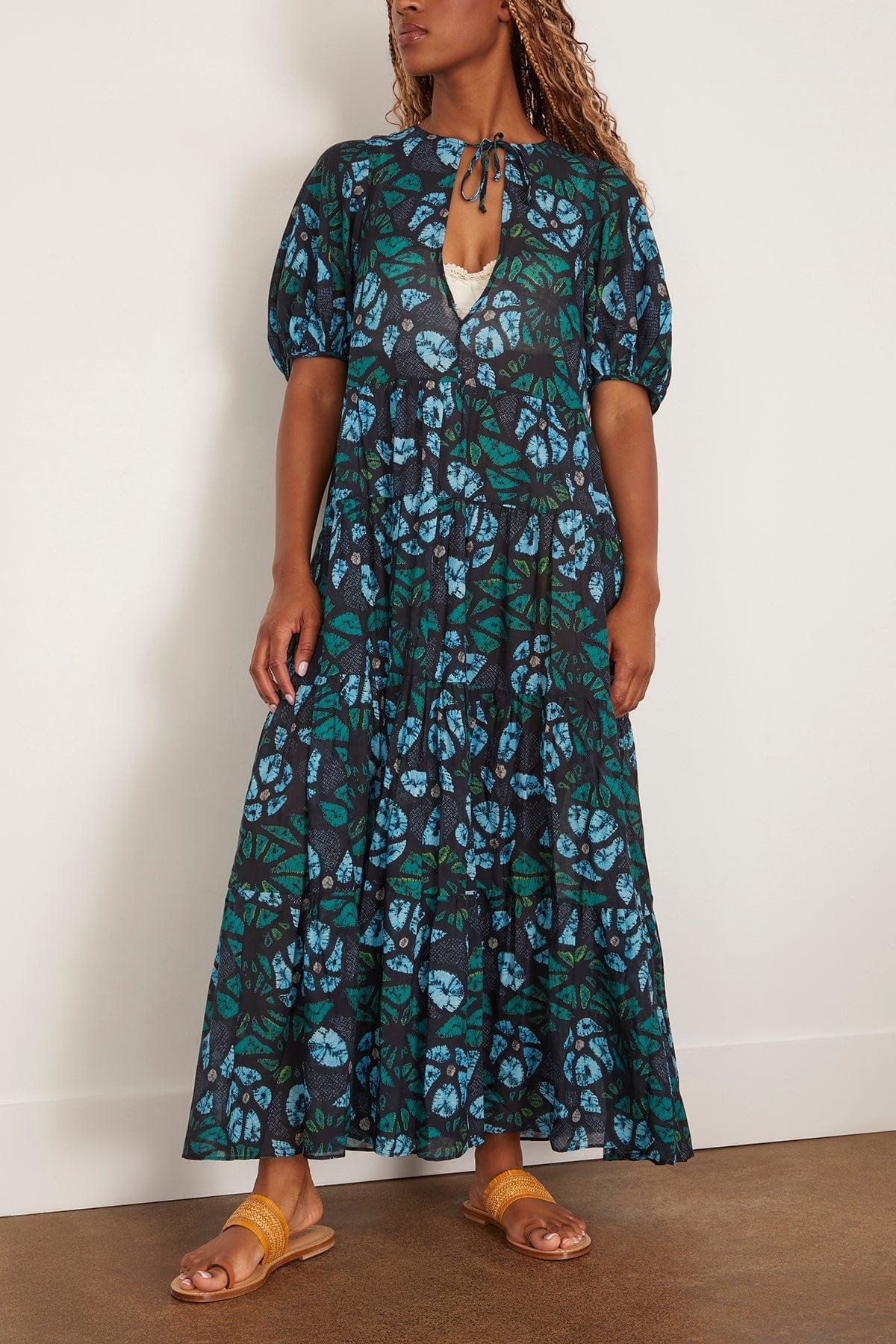 Neera Coverup in Urchin - 3