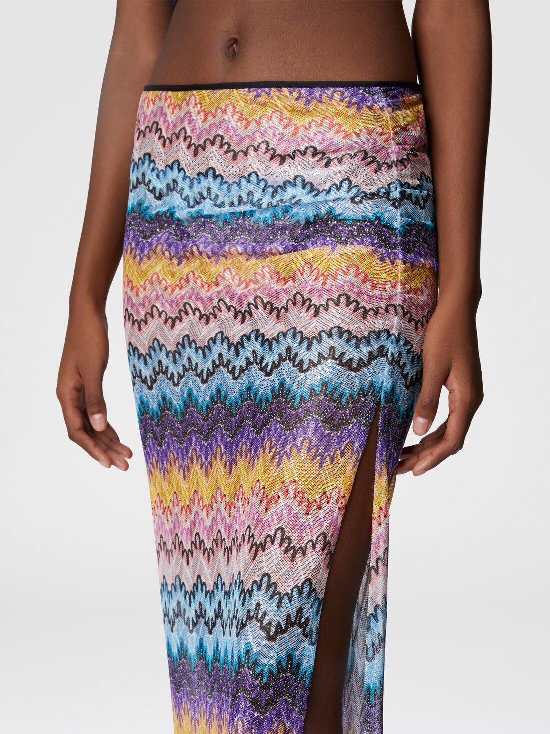 Long printed lace skirt with zig zag pattern - 5