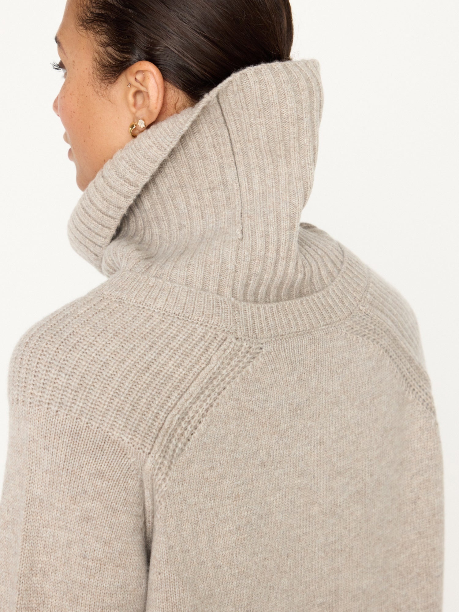 The Orion Turtleneck Sweater - 5