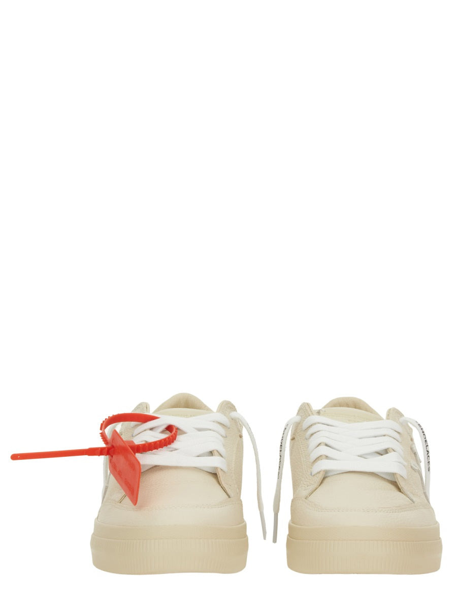 Off-White Women "Low Vulcanized" Sneaker - 3
