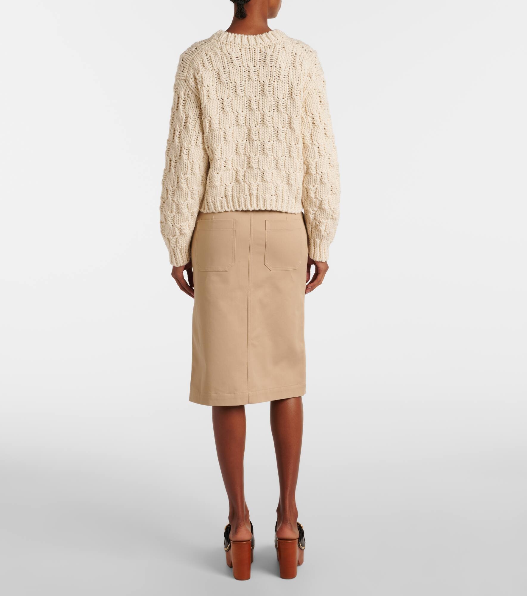 Wool, silk, and cashmere sweater - 3