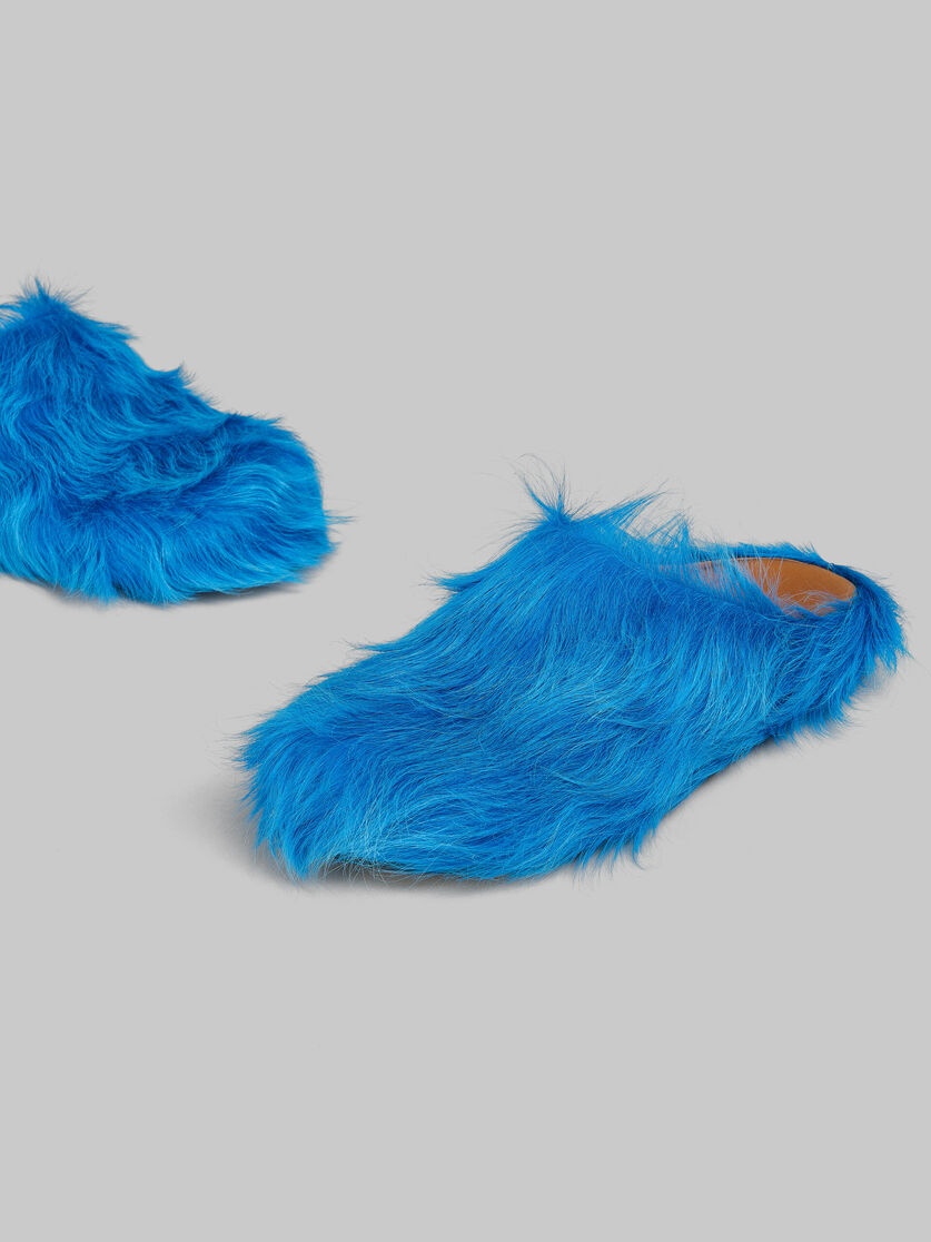 BLUE LONG-HAIR CALFSKIN FUSSBETT SABOT - 5