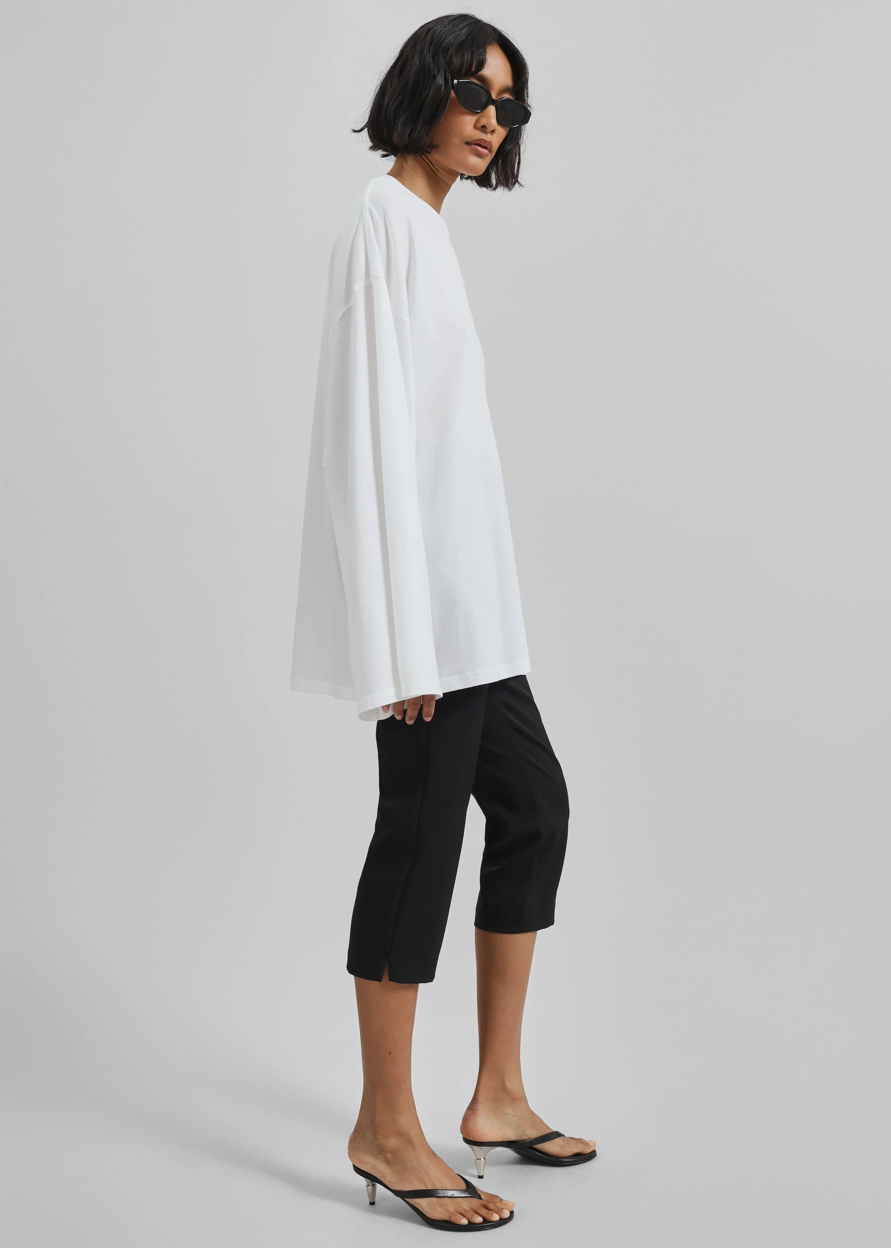 Emersyn Capri Pants - Black - 1