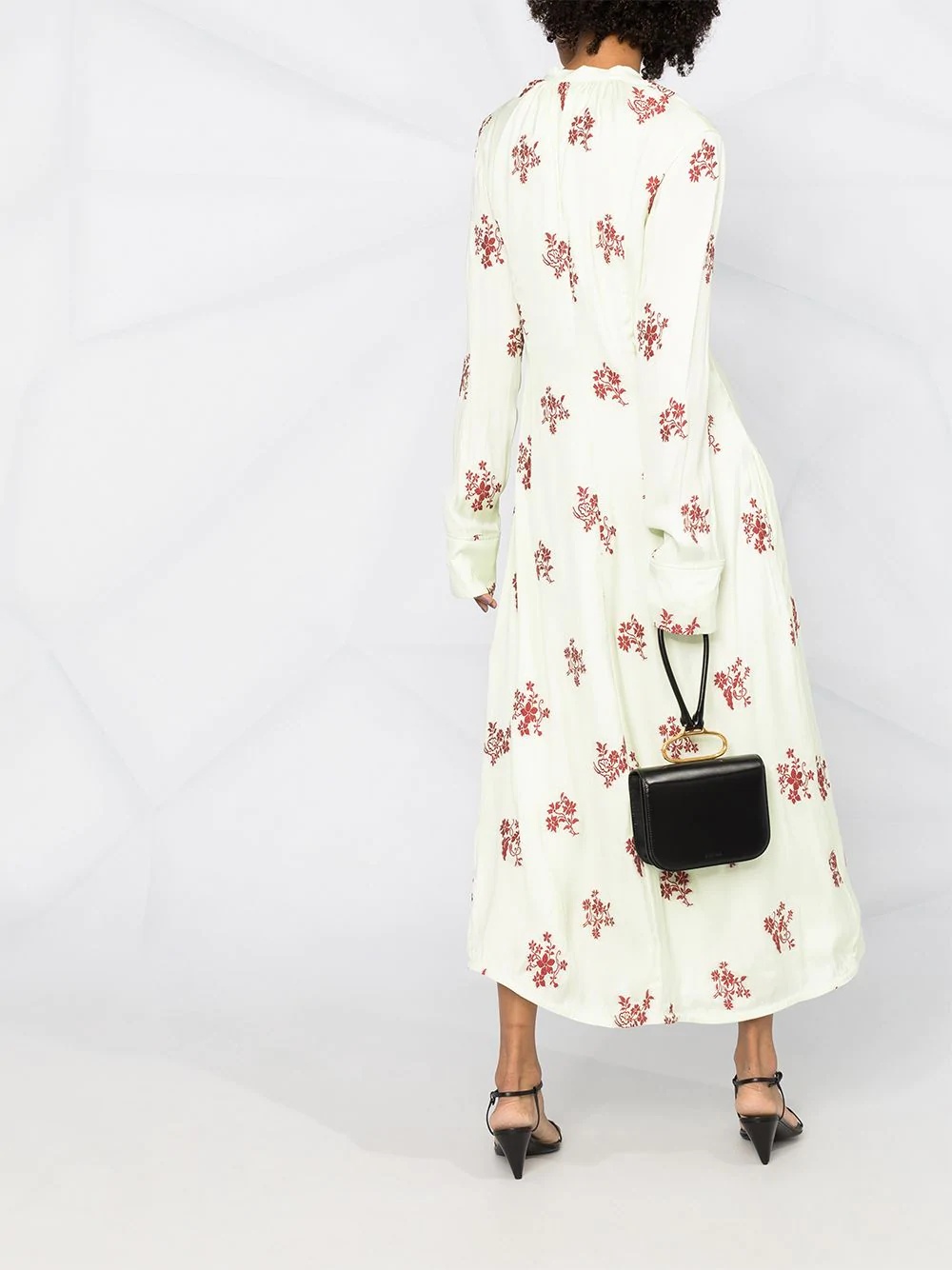 floral-embroidered V-neck dress - 4