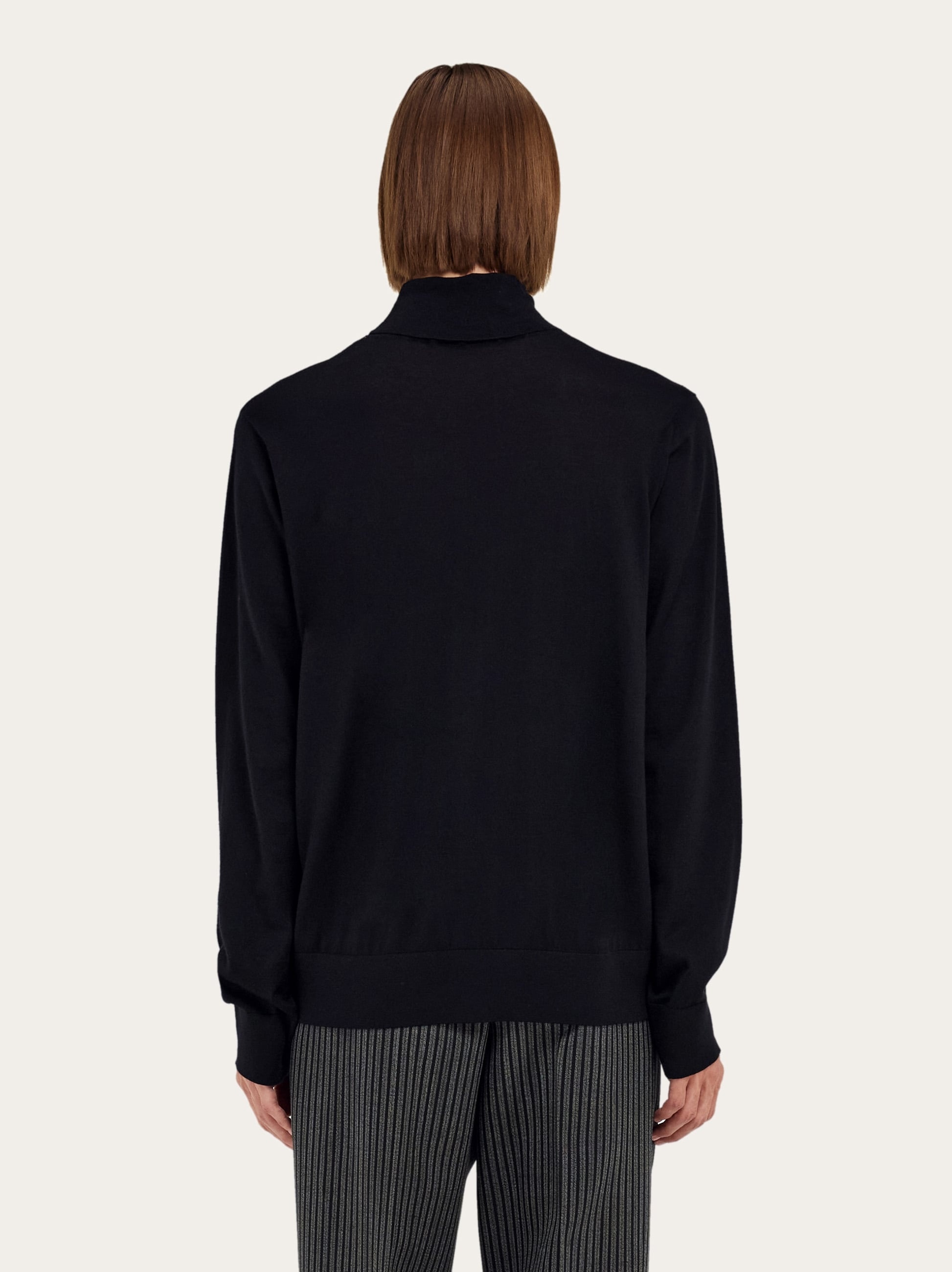 Turtle neck sweater - 4