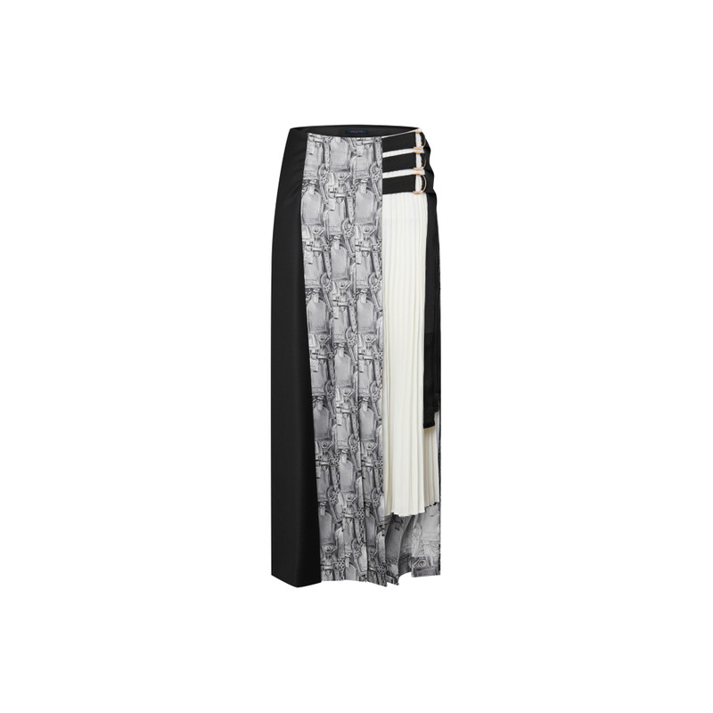 Layered Name Tag Skirt 1