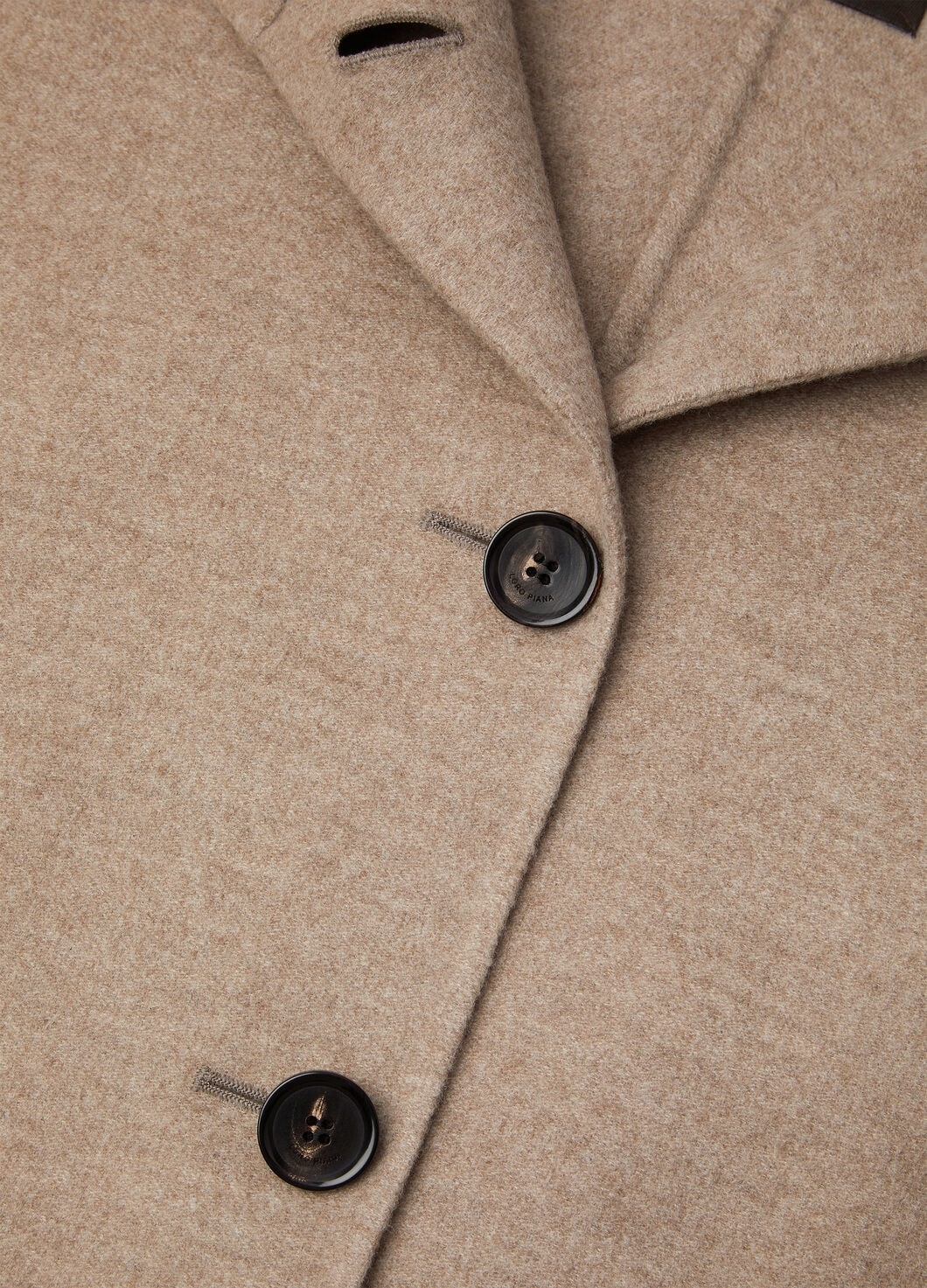 Kian Coat - 8