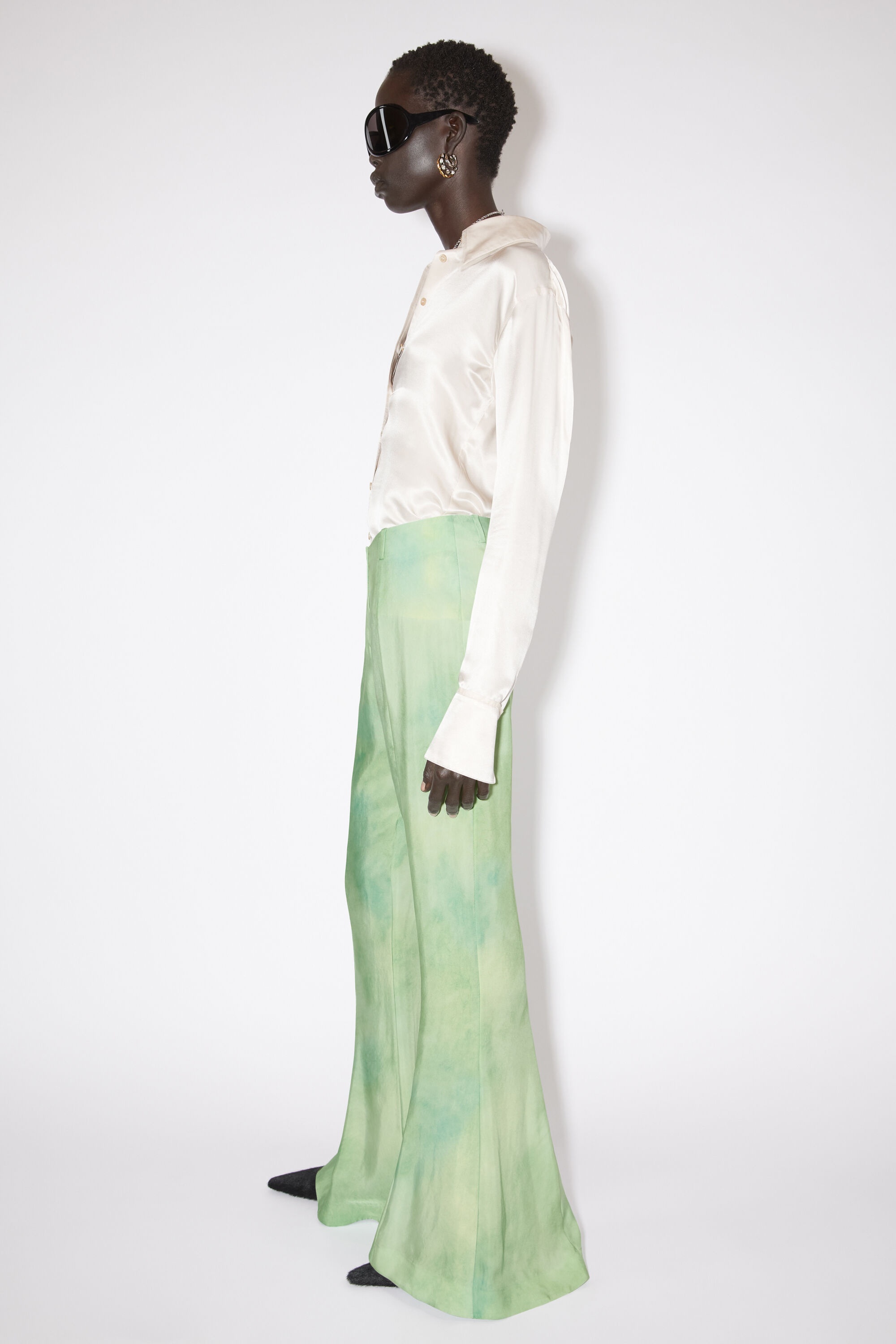 Fitted flared trousers - Pale Green Multi - 4