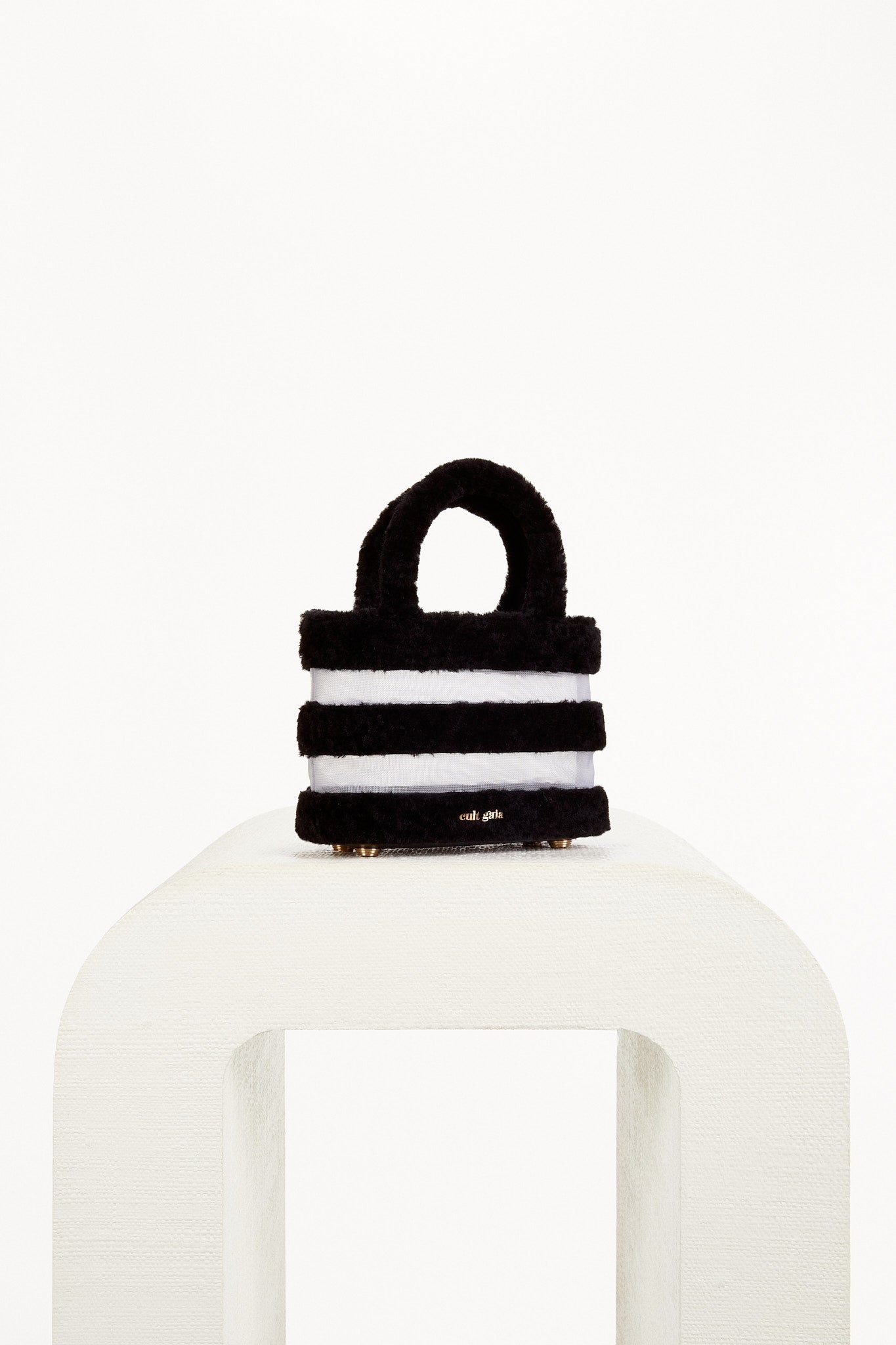 LALEH TOP HANDLE 2