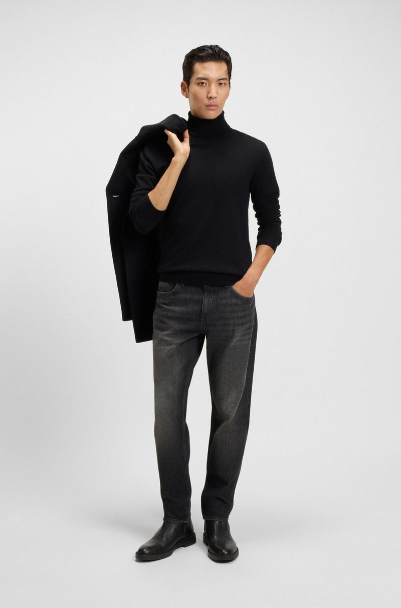 BOSS MAINE REGULAR-FIT JEANS IN BLACK MECHANICAL-STRETCH DENIM outlook