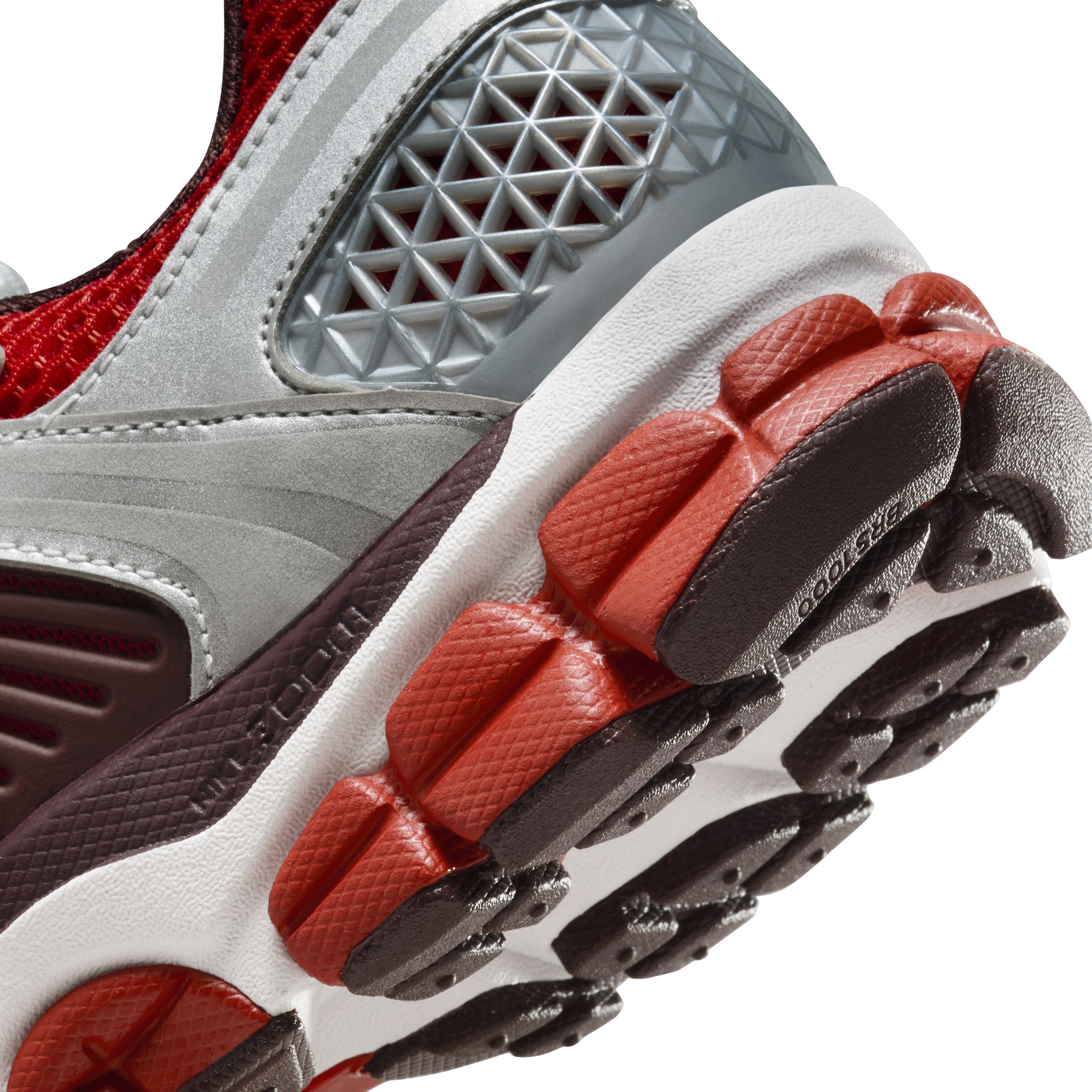 Nike Women's Vomero 5 Shoes - 8